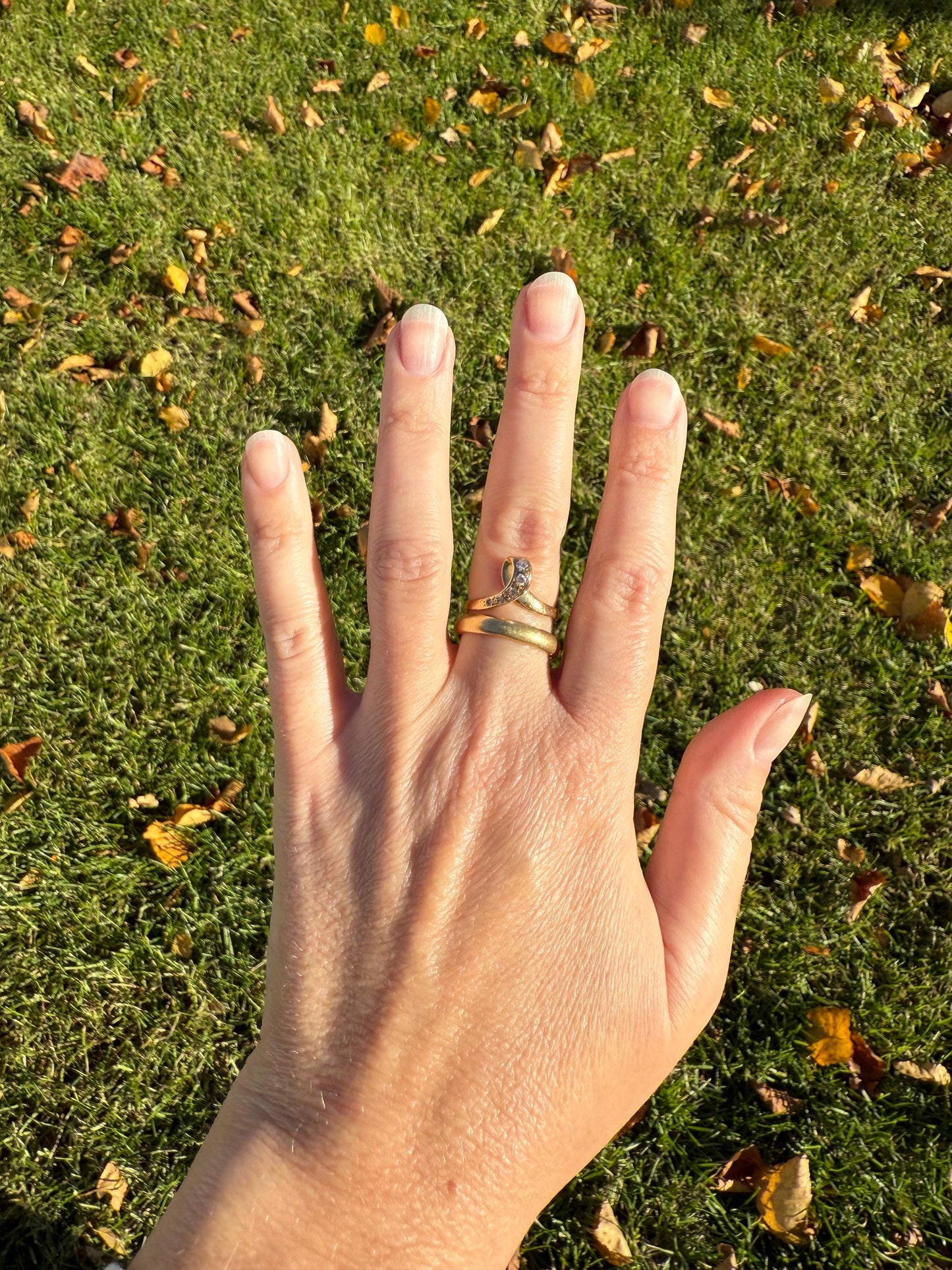 LOOP 3D French Vintage Curled Stacker Band Looped Ring 18k Gold Single Cut Diamonds Figural Tiara Chevron V Ring Retro