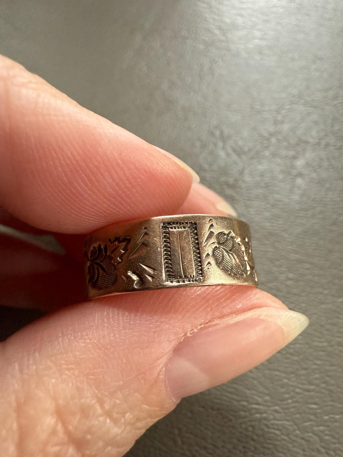 LEAVES Victorian Wedding Ring 7mm Wide Cigar Band Antique 10k Gold Solid Rosy Eternity Stacker Romantic Gift Geometric Double Line Leaf Vine