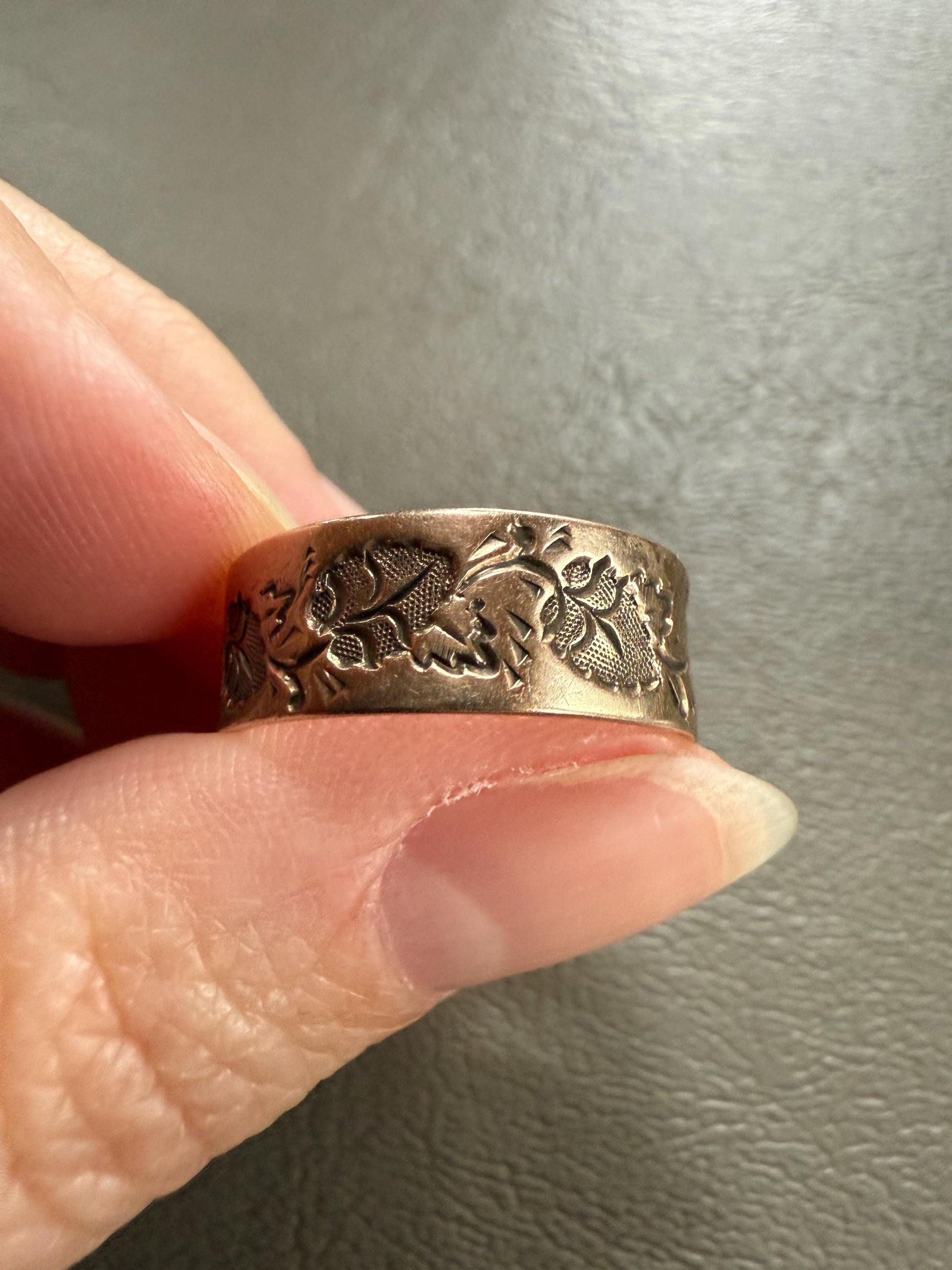 LEAVES Victorian Wedding Ring 7mm Wide Cigar Band Antique 10k Gold Solid Rosy Eternity Stacker Romantic Gift Geometric Double Line Leaf Vine