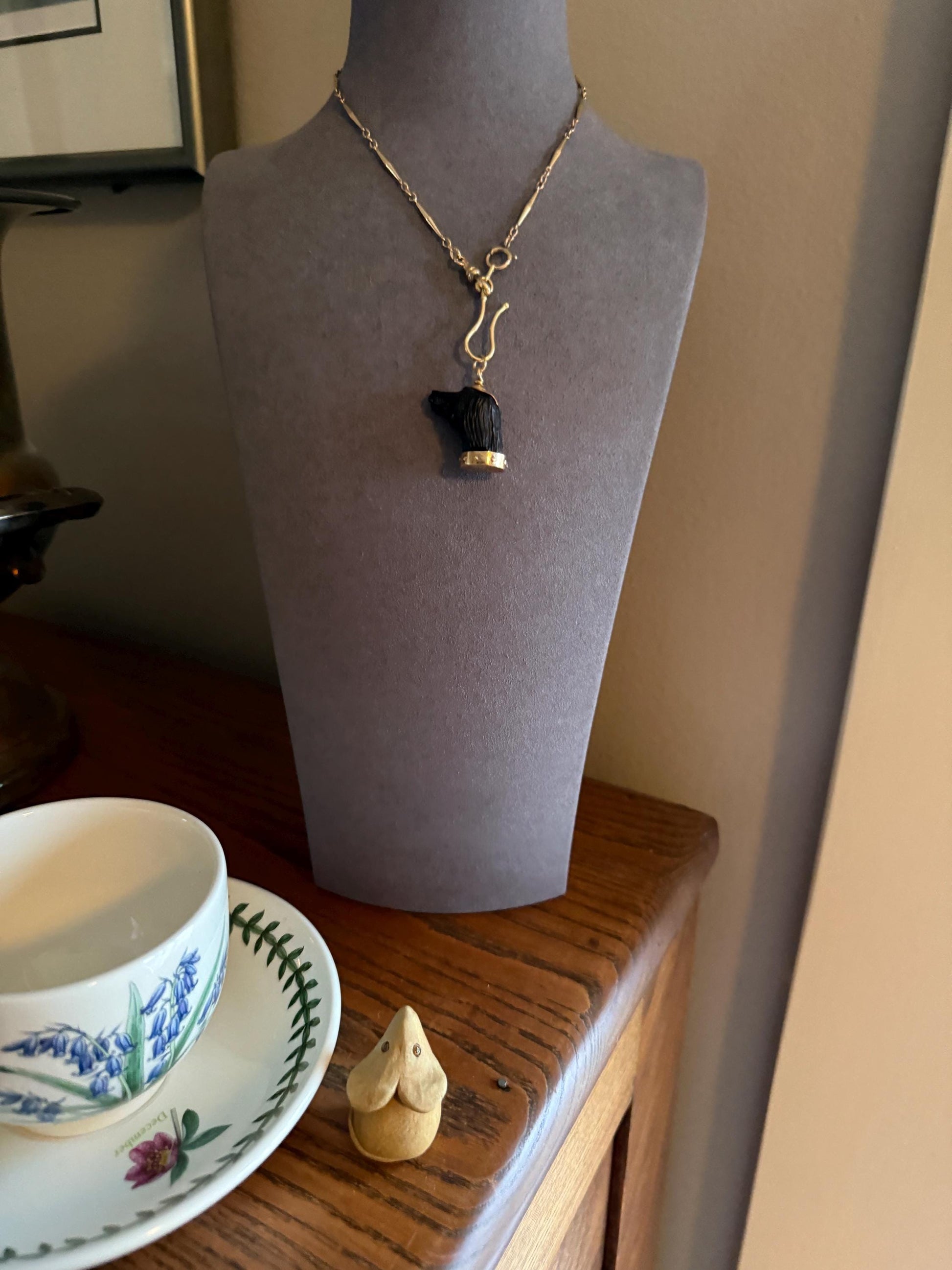 XL Victorian ANTIQUE Black Gutta Percha? 3D DOG Head Carved 18k Gold Ball Rivet Collar Figural Hunting Loyalty Hound Charm Pendant Fob