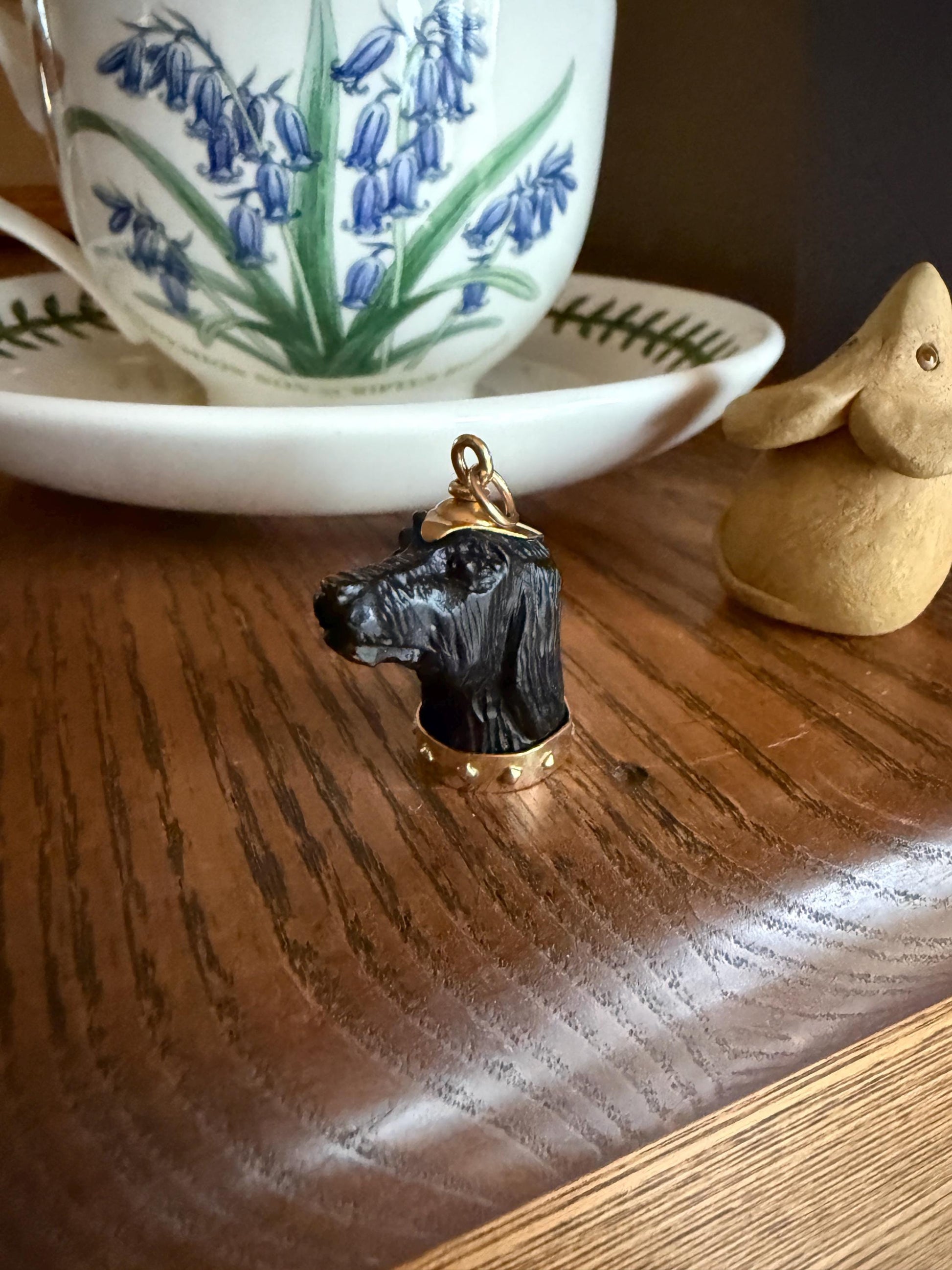 XL Victorian ANTIQUE Black Gutta Percha? 3D DOG Head Carved 18k Gold Ball Rivet Collar Figural Hunting Loyalty Hound Charm Pendant Fob
