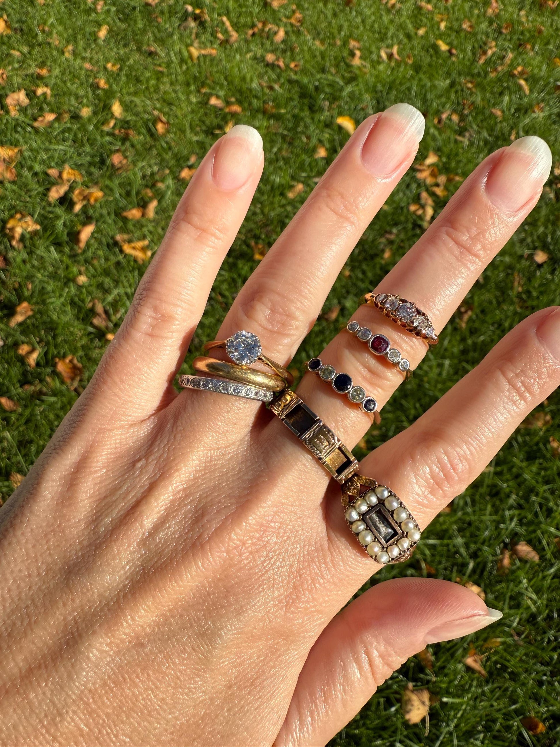 REGARD Antique Love Token Ring 14k Gold Ring Romantic Victorian Engraved Ornate Cigar Eternity Band Wedding Stacker Love Gift Jewelry Words