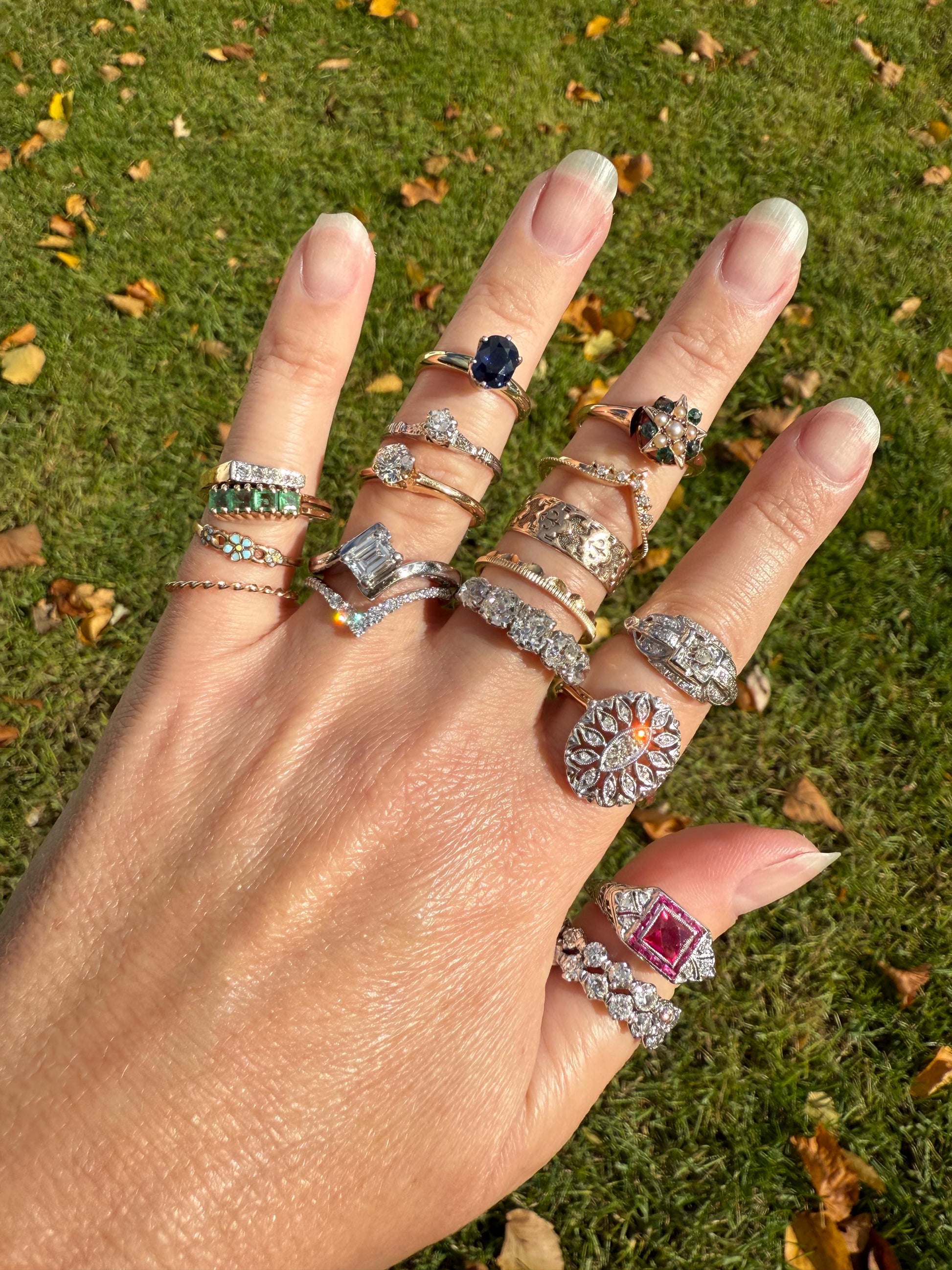 Twinning with Mouse Antique Forget Me Not Ring Floral Pinky Midi Band Dainty 10k Gold Robin Egg Blue Enamel Figural Three Flowers Baby Child