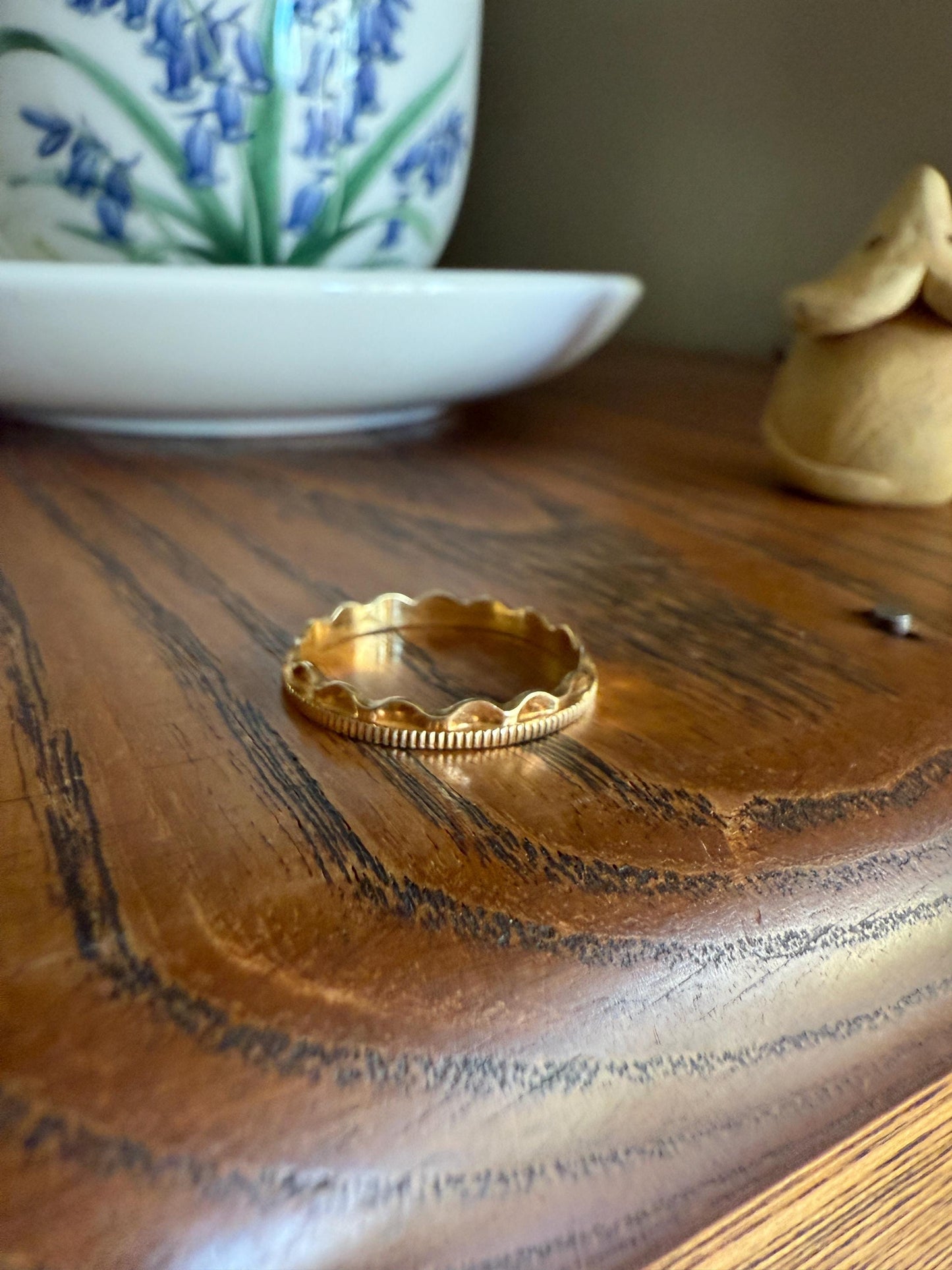 Vintage CROWN Ring Figural Stacker Band 14k Gold Ring Scalloped Ruffled & Coin Edge Ultimate Stacker Eternity Ringstack Unique Gift