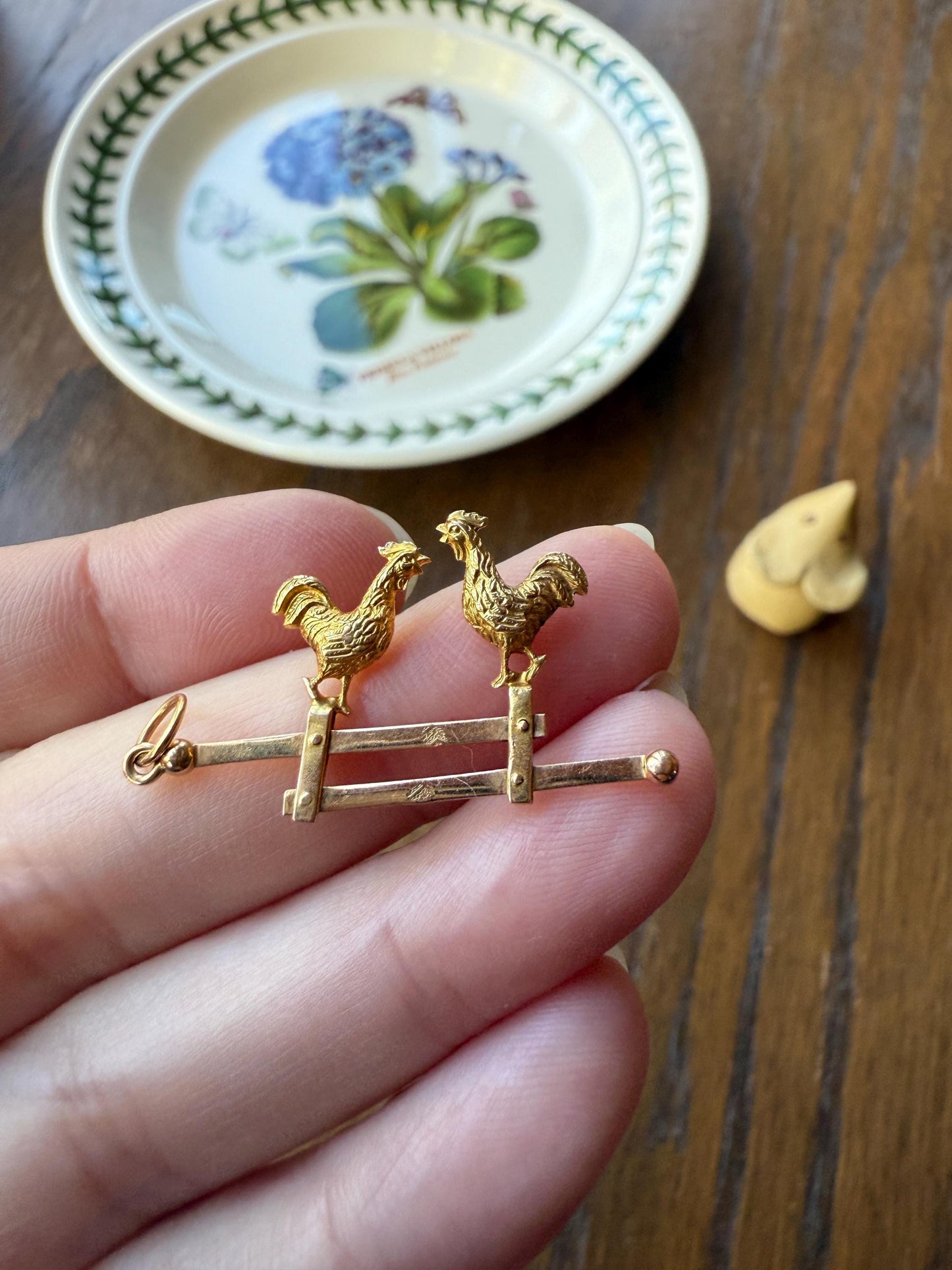 Dancing ROOSTERS On Picket Fence French Antique 18k Gold Solid Moveable Reversible Charm Pendant Victorian Belle Epoque Art Nouveau Country