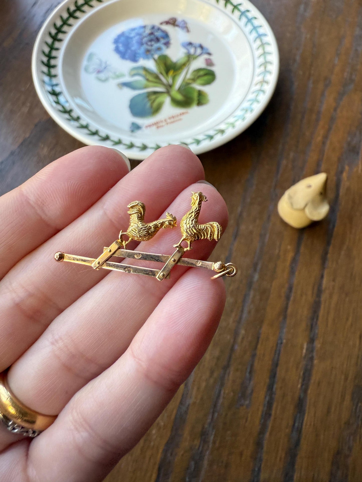 Dancing ROOSTERS On Picket Fence French Antique 18k Gold Solid Moveable Reversible Charm Pendant Victorian Belle Epoque Art Nouveau Country