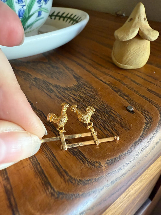 Dancing ROOSTERS On Picket Fence French Antique 18k Gold Solid Moveable Reversible Charm Pendant Victorian Belle Epoque Art Nouveau Country
