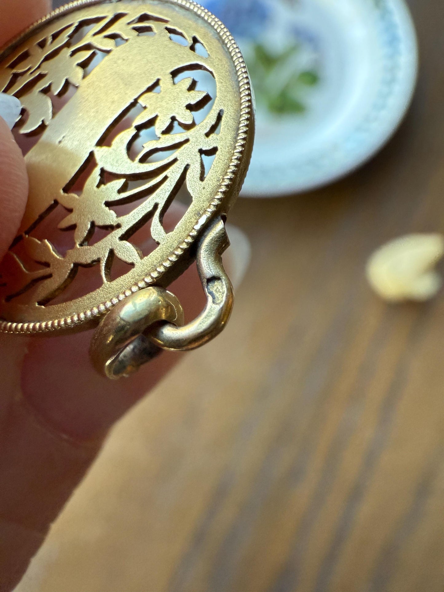 DATED May 22, 1919 Souvenir Ornate Forget Me Not French Engraved Love Medal Art Nouveau Antique 18k Gold PENDANT Belle Epoque Floral Gift