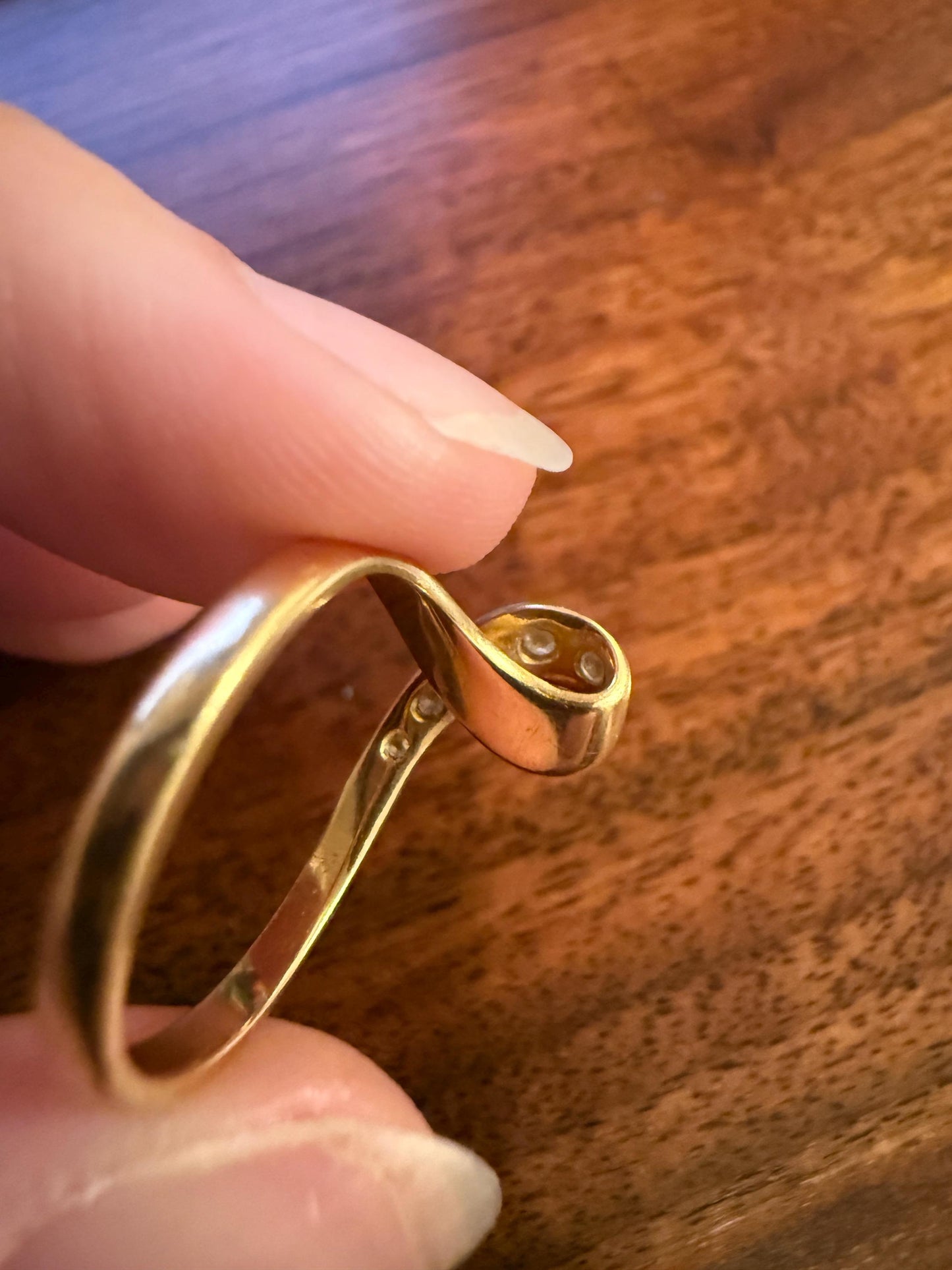 LOOP 3D French Vintage Curled Stacker Band Looped Ring 18k Gold Single Cut Diamonds Figural Tiara Chevron V Ring Retro