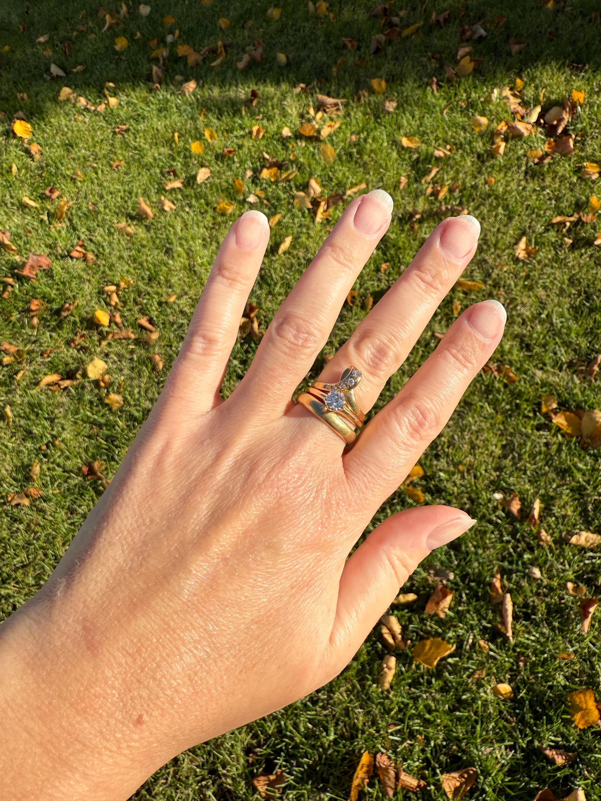 LOOP 3D French Vintage Curled Stacker Band Looped Ring 18k Gold Single Cut Diamonds Figural Tiara Chevron V Ring Retro