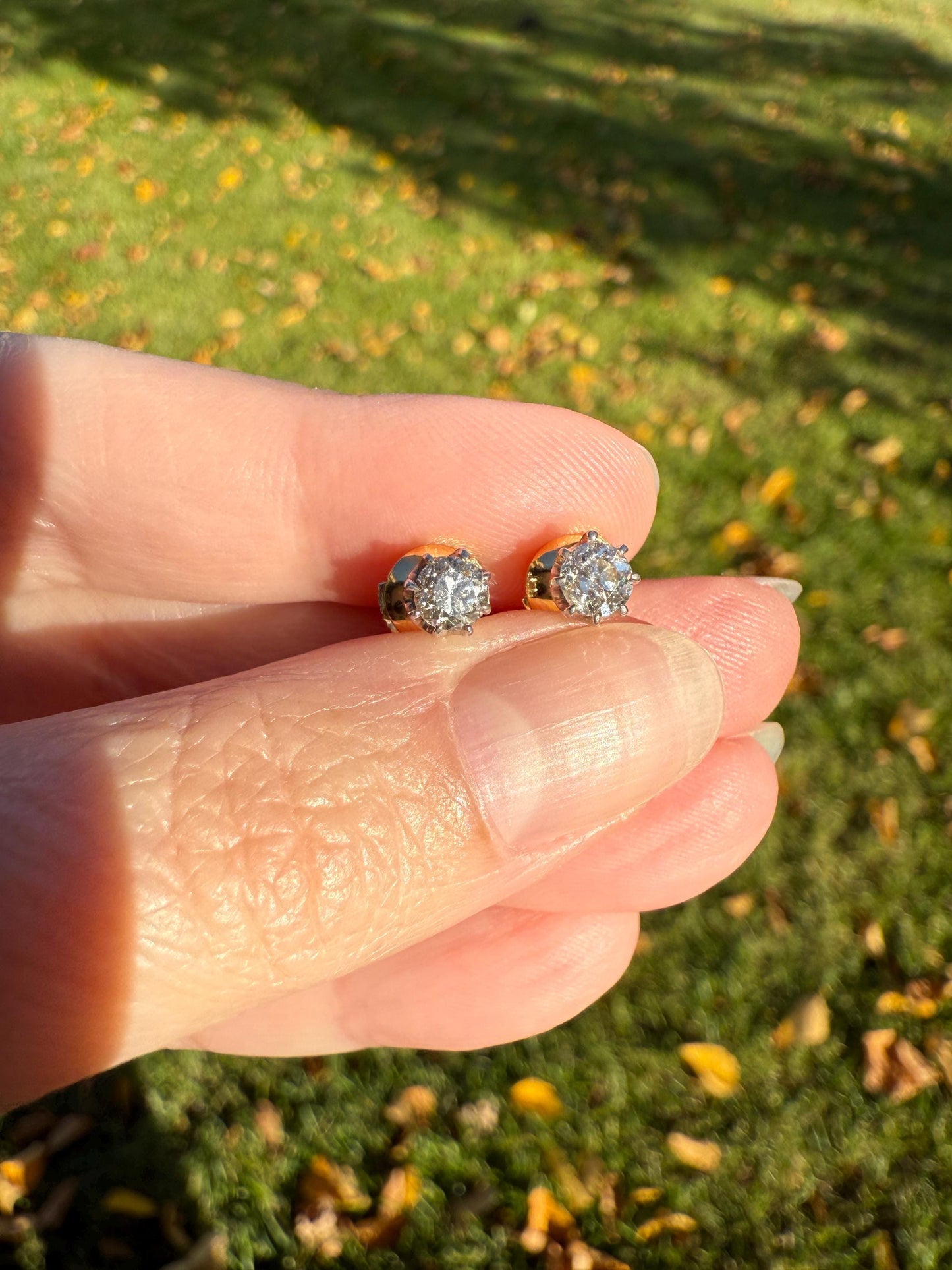 Vintage .7 Ctw Transitional Cut DIAMOND Buttercup Prong Stud Earrings French 18k Gold Platinum Romantic Gift Earstack Minimalist Alpa Back