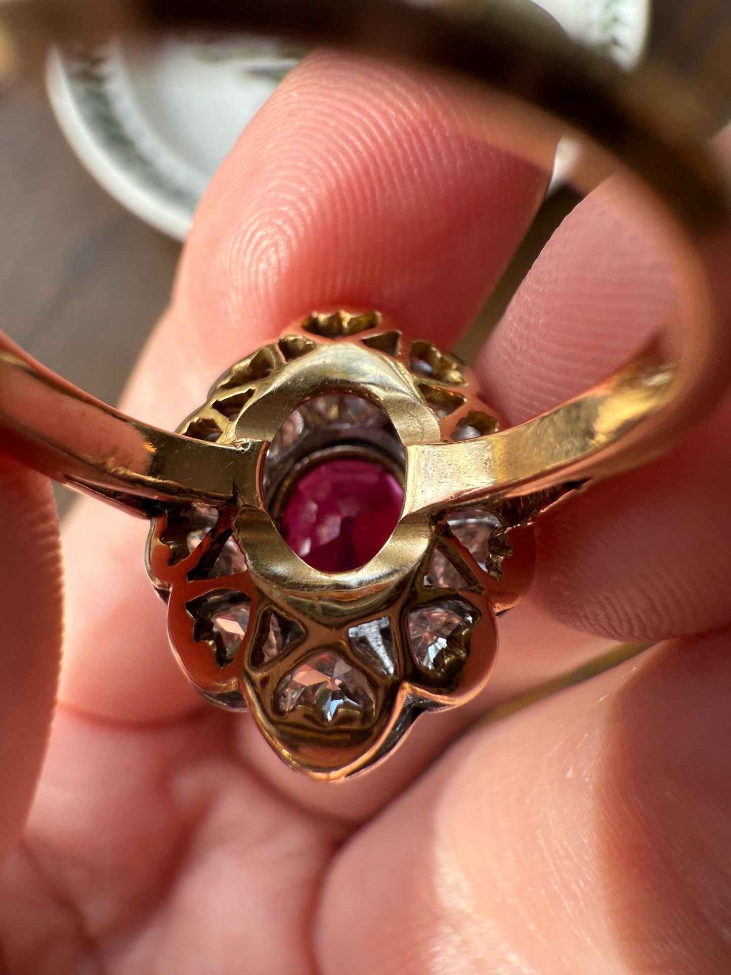 Natural RUBY Purplish Berry Red 2.2 CARATS Old European Cut DIAMOND Halo Ring 18k Gold Platinum Daisy Scalloped Elegant Classic