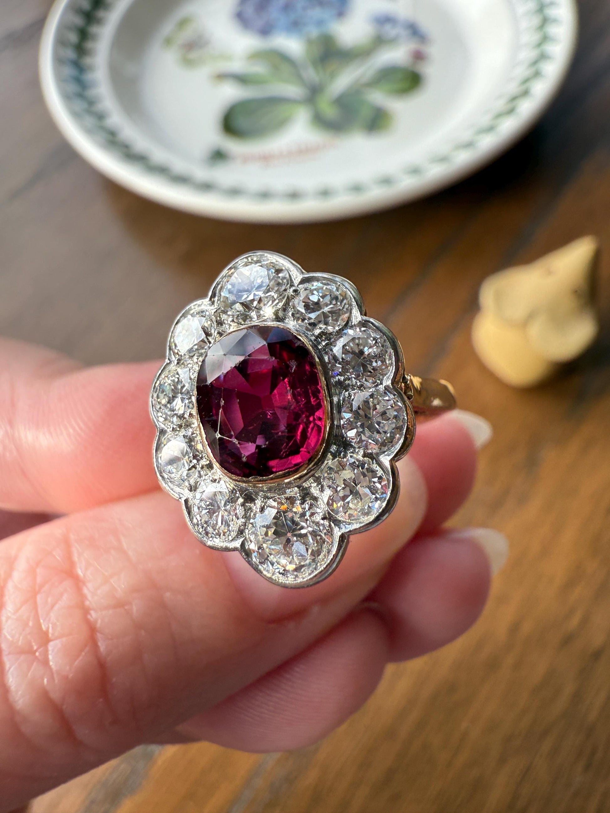 Natural RUBY Purplish Berry Red 2.2 CARATS Old European Cut DIAMOND Halo Ring 18k Gold Platinum Daisy Scalloped Elegant Classic