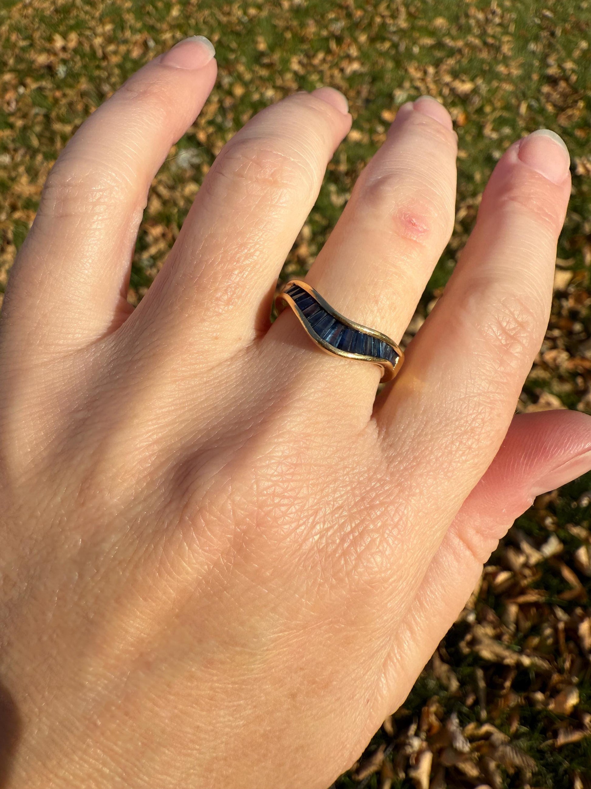 Chevron TIARA Tapered Baguette Trapezoid Cut Natural SAPPHIRES Blue Green Shimmer Vintage V Ring Stacker Wide Band Channel Set Chunky Gift