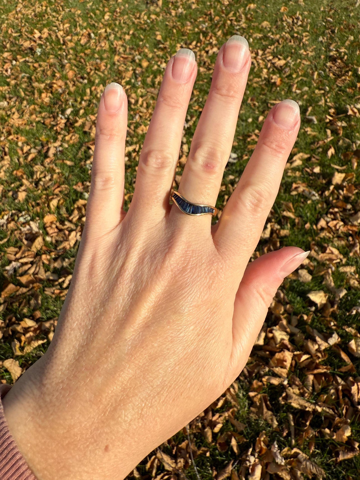 Chevron TIARA Tapered Baguette Trapezoid Cut Natural SAPPHIRES Blue Green Shimmer Vintage V Ring Stacker Wide Band Channel Set Chunky Gift