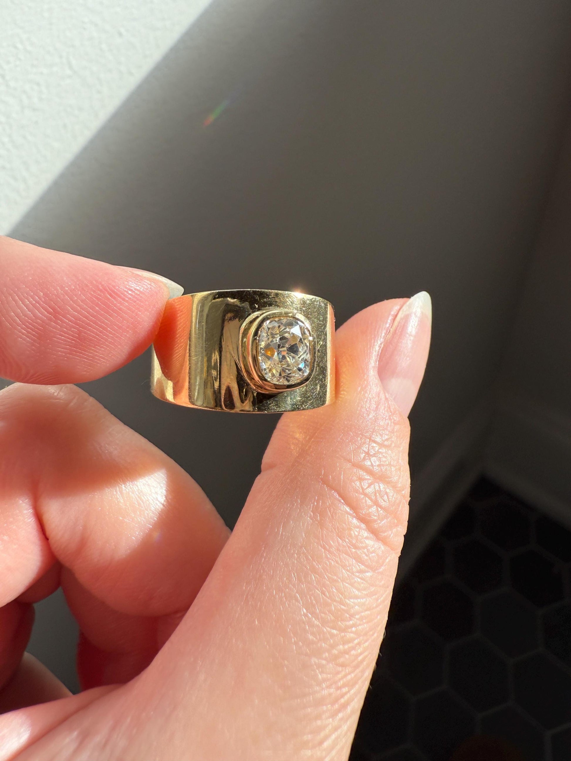 CHUNKY 1 Carat Old Mine Cut DIAMOND X Wide Cigar Band 8.5g 18k Gold Solid Ring Stacker Bezel Set Solitaire Sturdy Tapered Shimmer