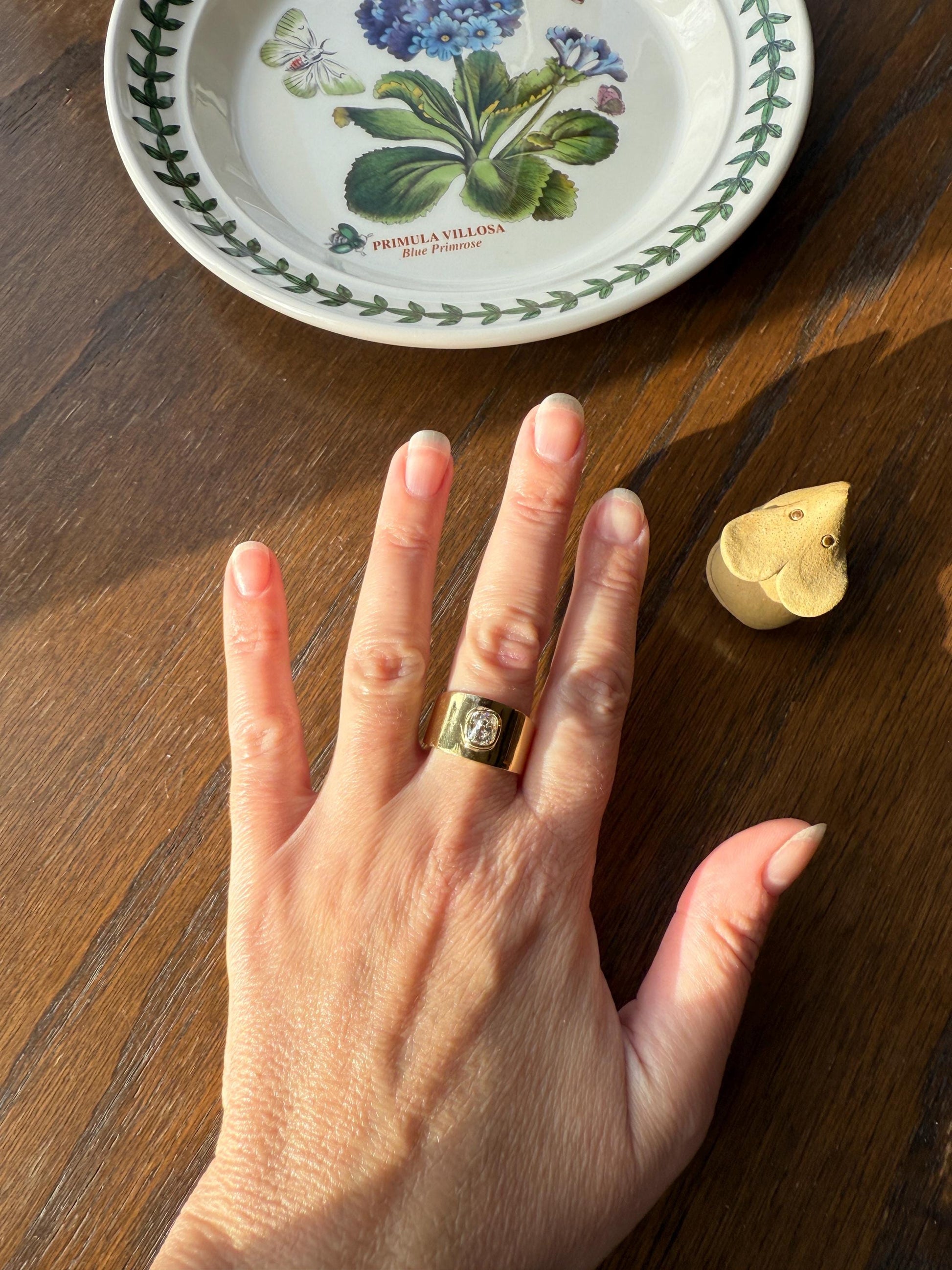 CHUNKY 1 Carat Old Mine Cut DIAMOND X Wide Cigar Band 8.5g 18k Gold Solid Ring Stacker Bezel Set Solitaire Sturdy Tapered Shimmer