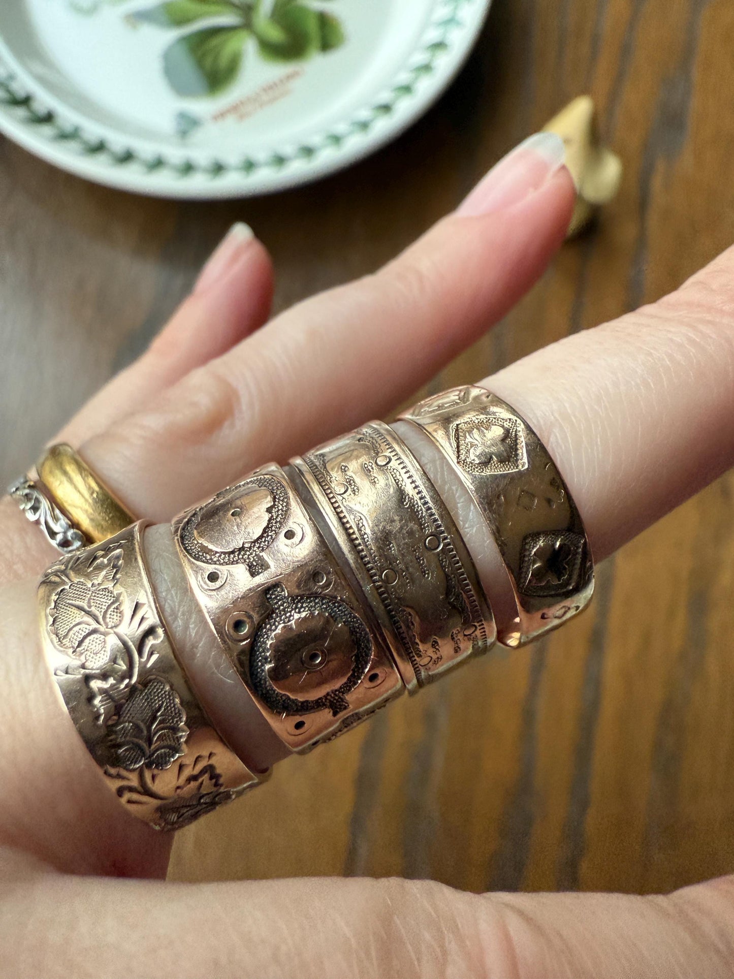 Quatrefoil Victorian Wedding Ring 5.8mm Wide Cigar Band Antique 10k Gold Solid Rosy Eternity Stacker Romantic Gift Geometric