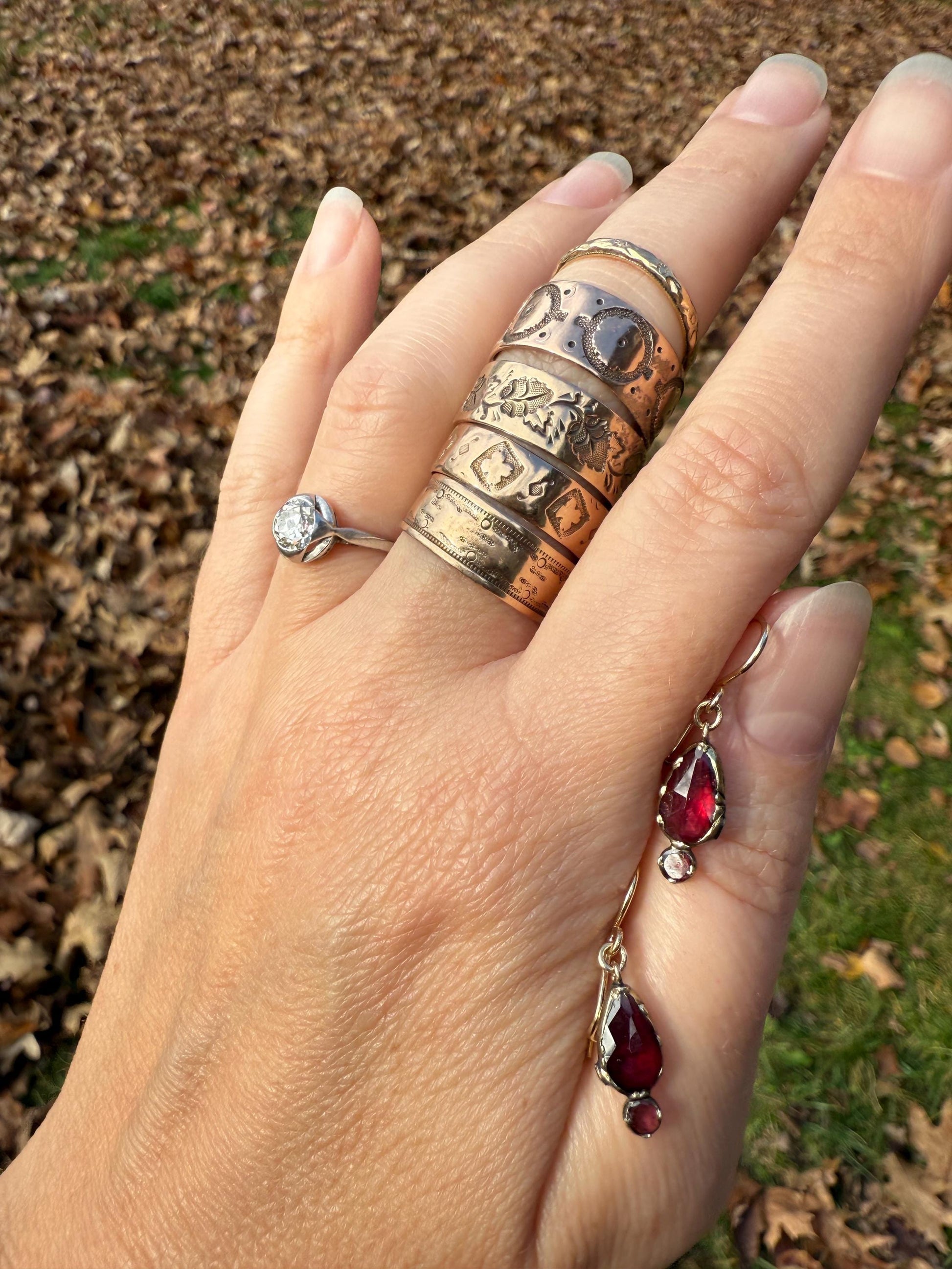 CIRCLES Floral Victorian Wedding Ring 8.2mm Wide Cigar Band Antique 10k Gold Solid Rosy Eternity Stacker Romantic Gift Geometric Double Line