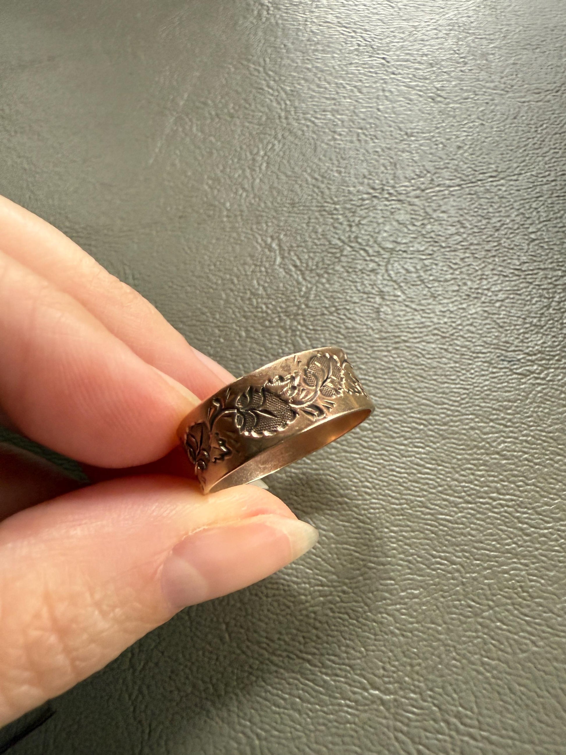 LEAVES Victorian Wedding Ring 7mm Wide Cigar Band Antique 10k Gold Solid Rosy Eternity Stacker Romantic Gift Geometric Double Line Leaf Vine