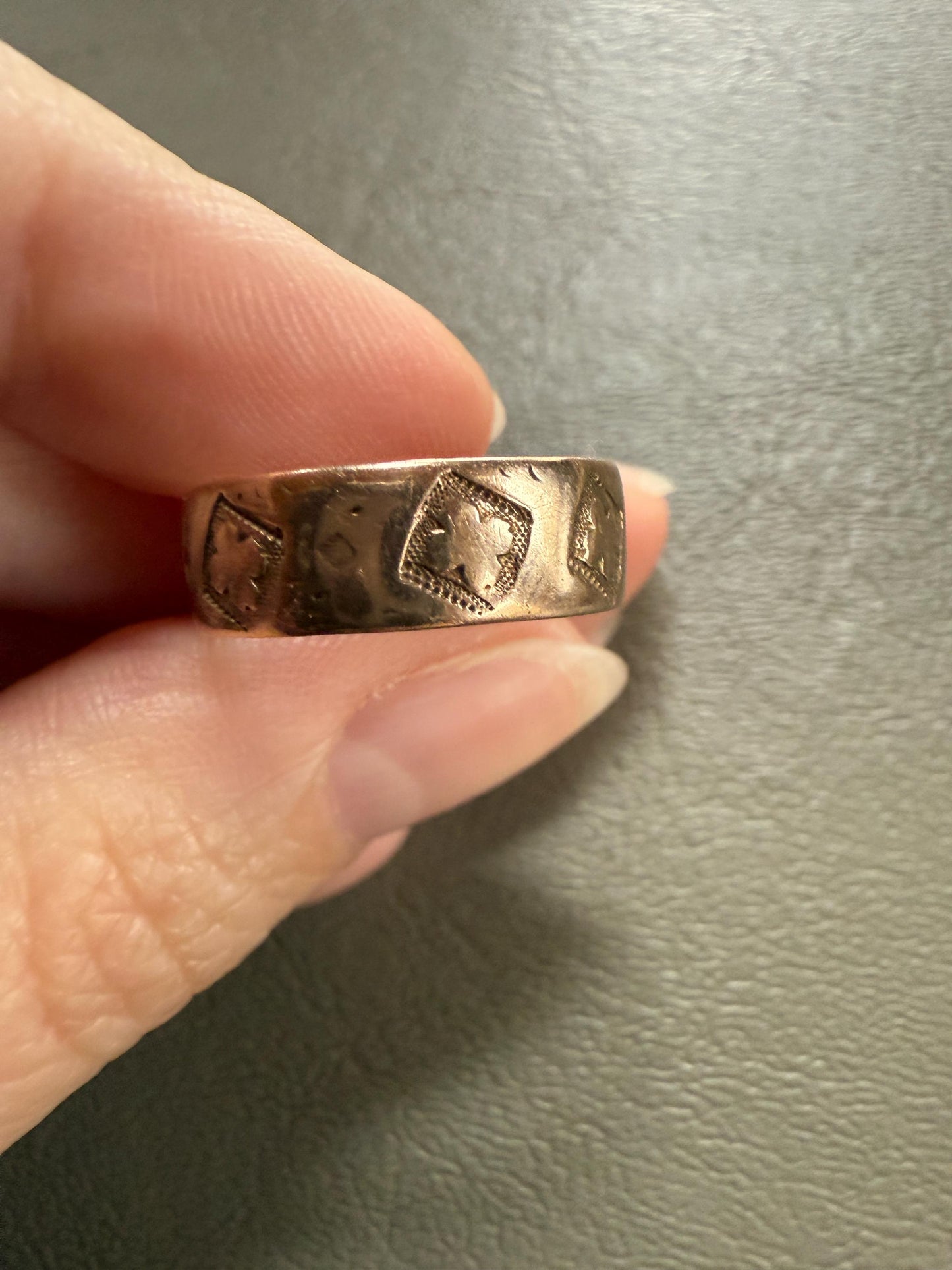 Quatrefoil Victorian Wedding Ring 5.8mm Wide Cigar Band Antique 10k Gold Solid Rosy Eternity Stacker Romantic Gift Geometric