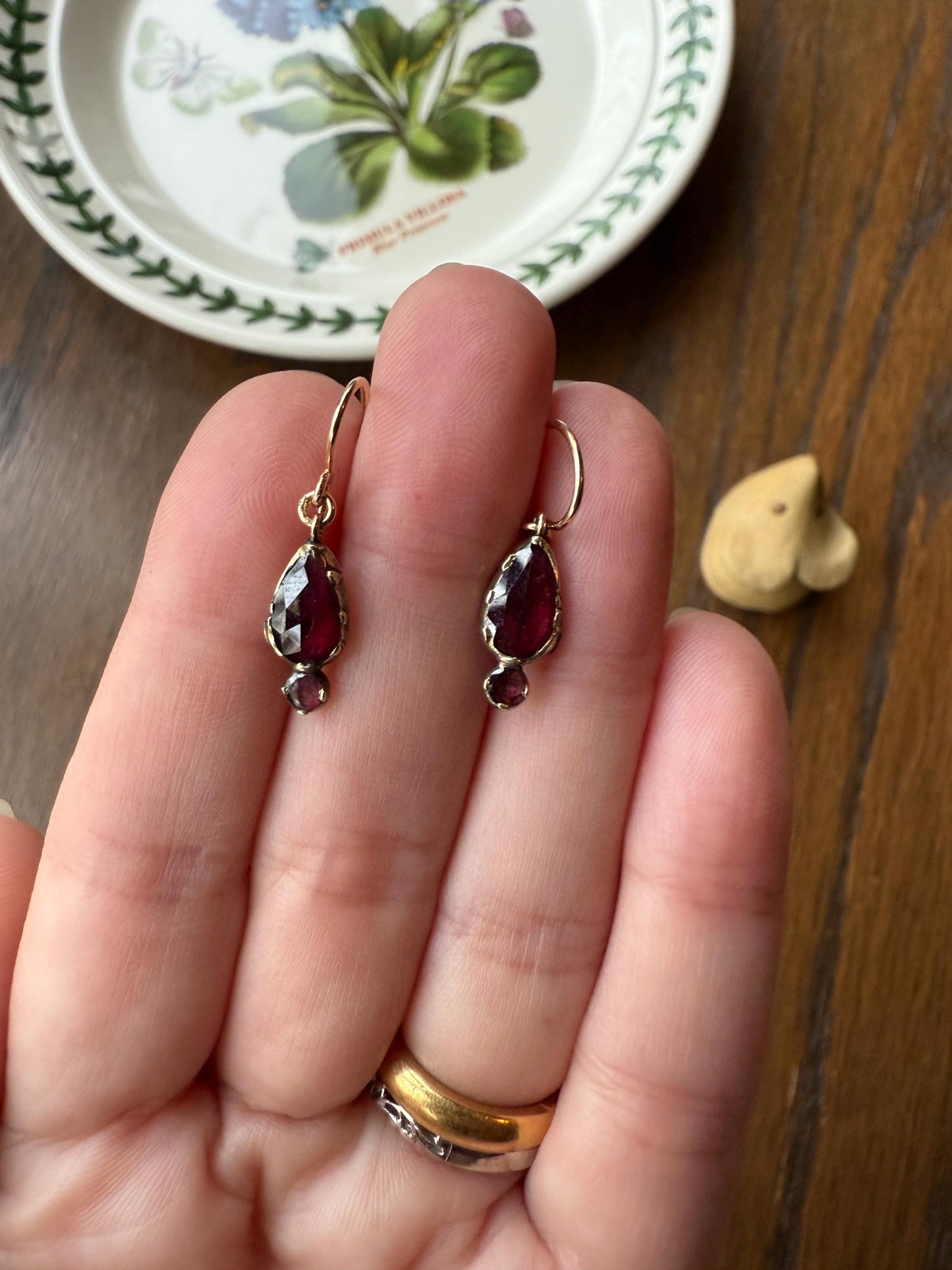 Teardrop Dangles Antique PERPIGNAN GARNET Earrings 18k Gold 14k Ear Wires French Dormouse Rose Cut Closed Back Almandine Glowing