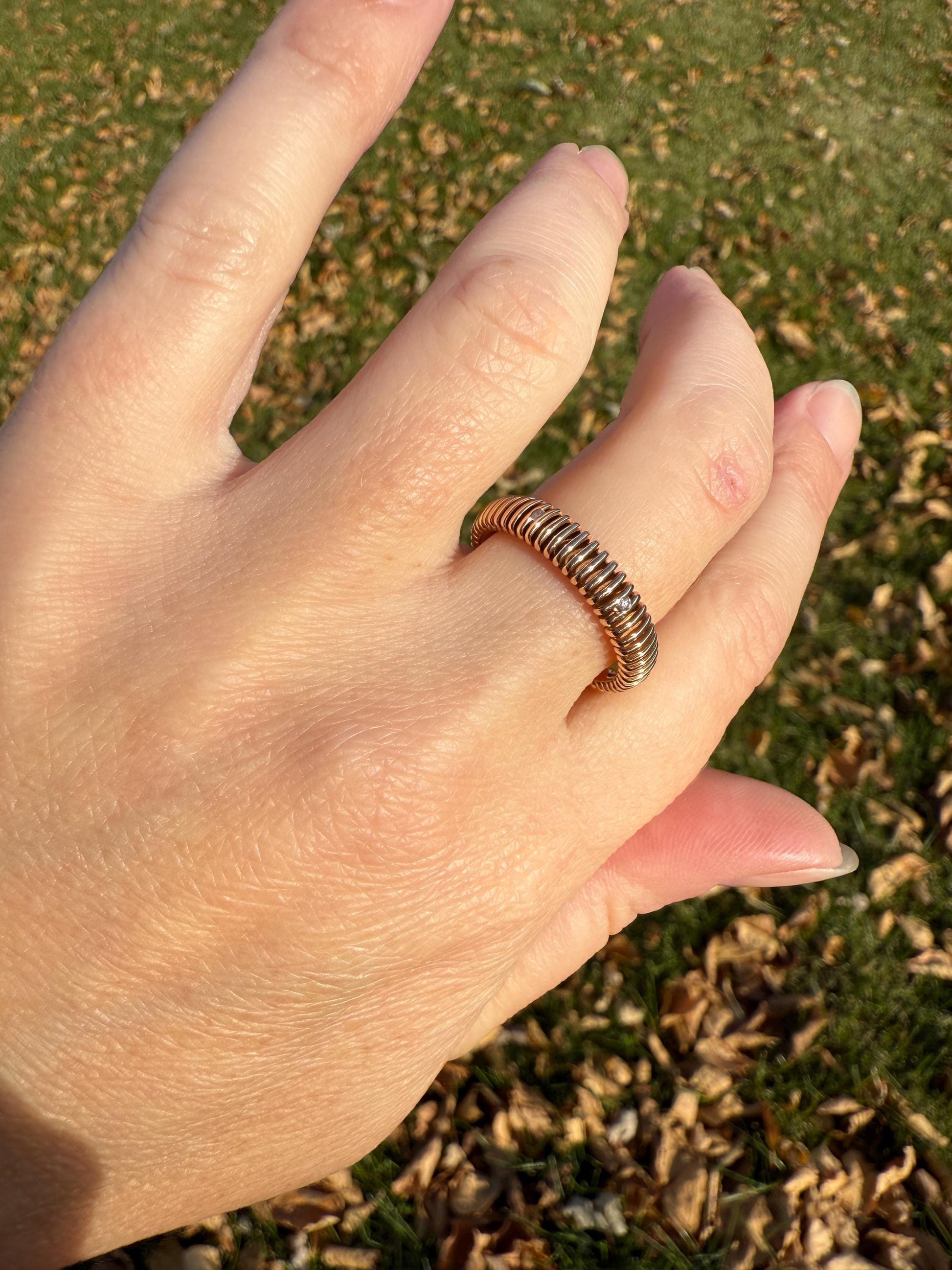 Coiled "Spring" Diamond Comfort Fit DONUT Band 4.1g 18k Rose Gold Vintage Textured Stacker Wedding Eternity Ring Chunky Tube Ribbed Retro