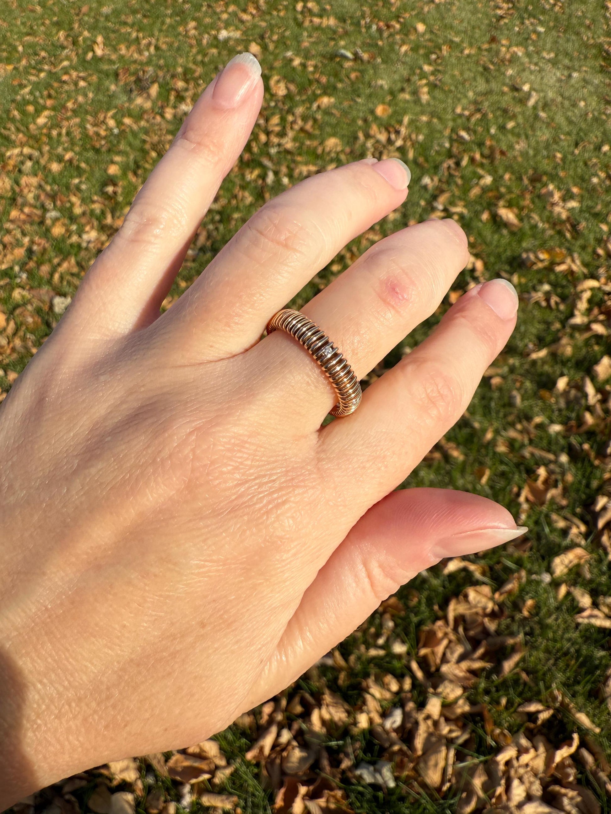 Coiled "Spring" Diamond Comfort Fit DONUT Band 4.1g 18k Rose Gold Vintage Textured Stacker Wedding Eternity Ring Chunky Tube Ribbed Retro