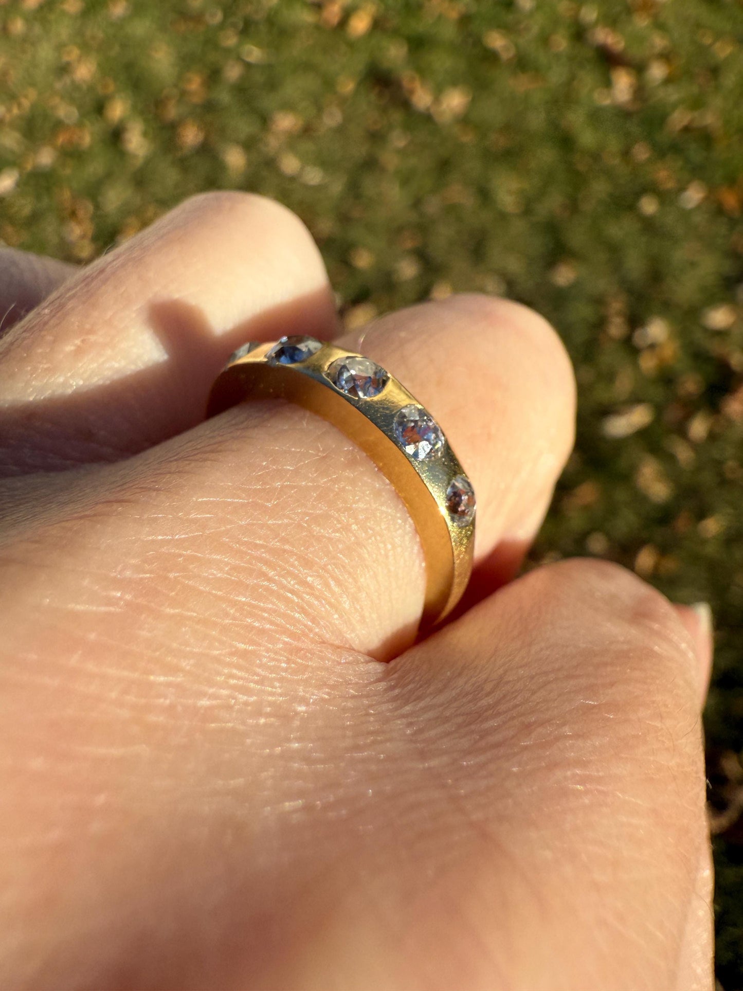 Antique Five Stone 0.7 Carat Old Mine Cut DIAMOND 18k Gold Solid Skinny Stacker Band Flush Mount Flat Edge Sliced .7Ctw