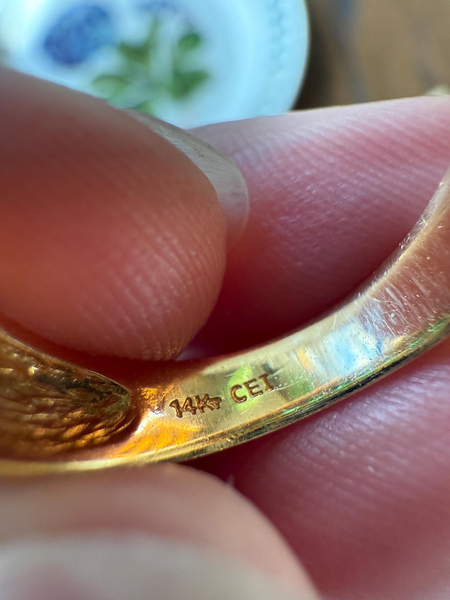 Vintage Square Cut Natural EMERALD Diamonds Edged BAND 14k Gold Solid Ring Retro Lined Stacker Crown Vibrant Green Sparkle