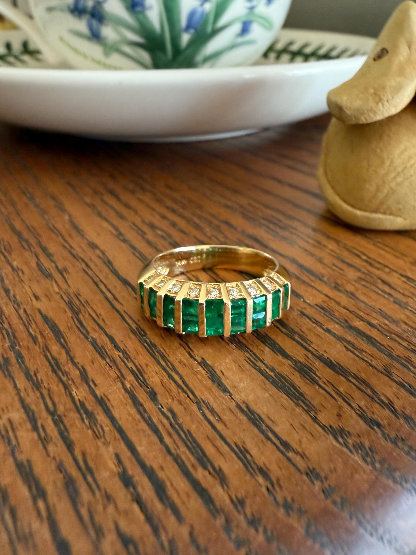 Vintage Square Cut Natural EMERALD Diamonds Edged BAND 14k Gold Solid Ring Retro Lined Stacker Crown Vibrant Green Sparkle