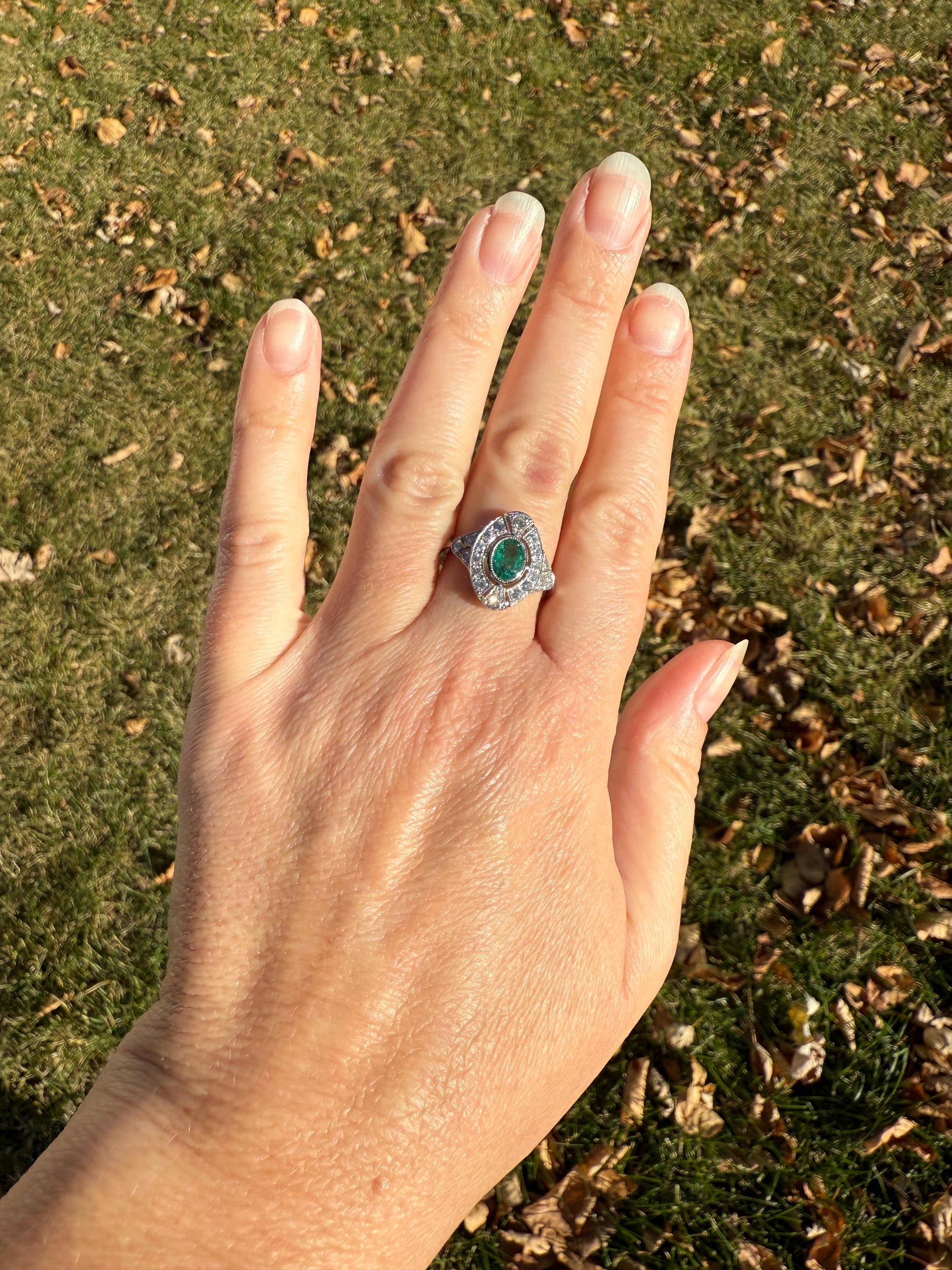 EMERALD Vintage Art Deco 1.6 Carat 20 Transitional & Brilliant Cut DiAMOND Platinum Shield Panel Ring Geometric Green Stacker