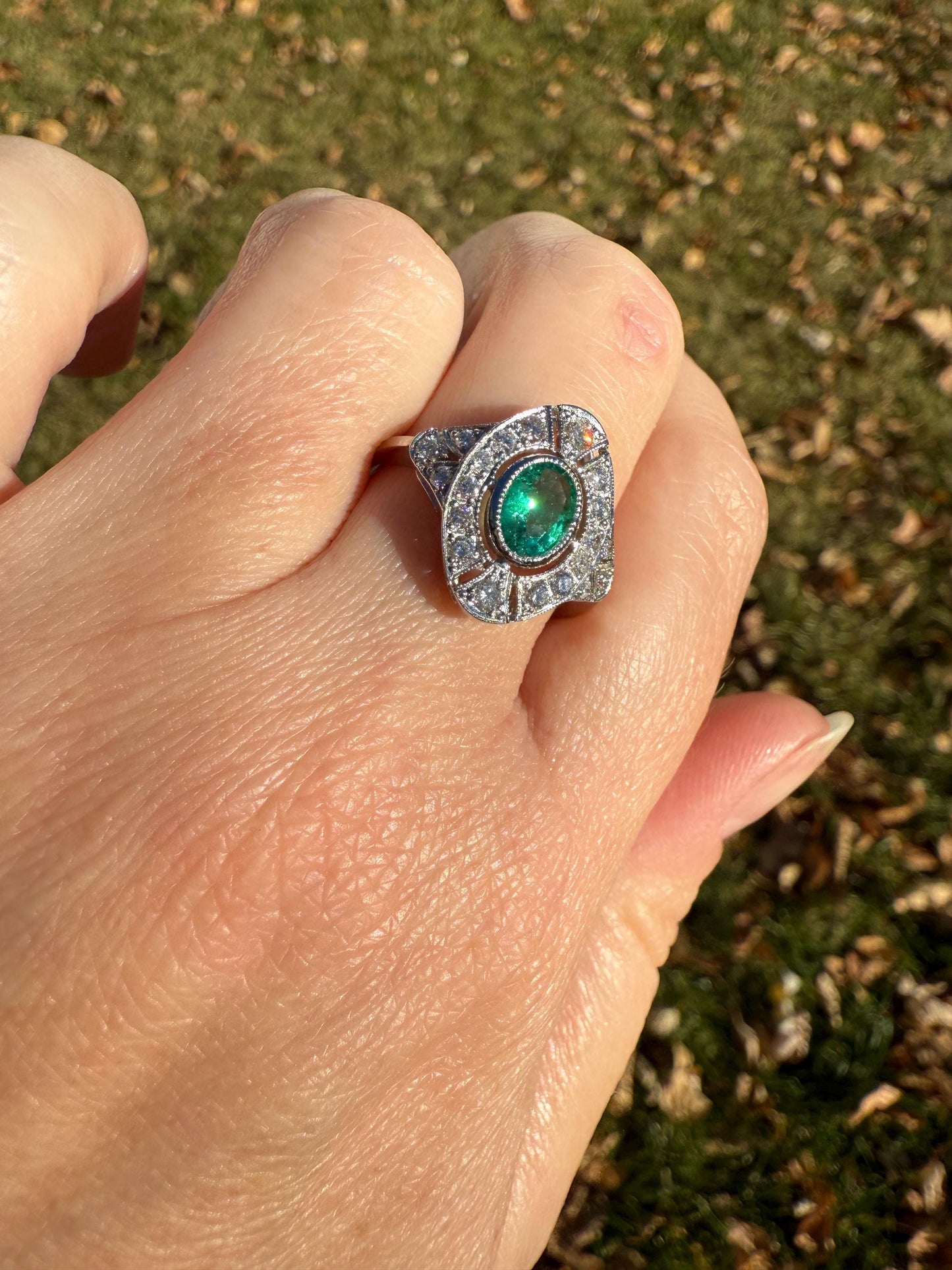 EMERALD Vintage Art Deco 1.6 Carat 20 Transitional & Brilliant Cut DiAMOND Platinum Shield Panel Ring Geometric Green Stacker