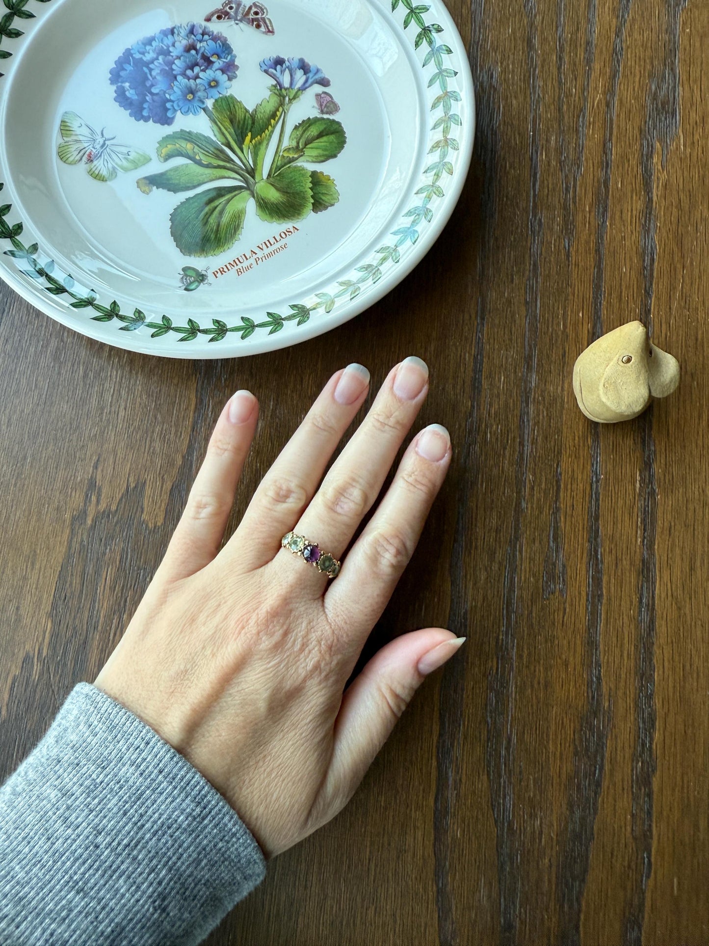 Unique Antique Georgian to Victorian Five Stone Old Cut Green Chrysoberyl & Cabochon Amethyst Stacker Band 18k Gold Ring Foiled Suffragette