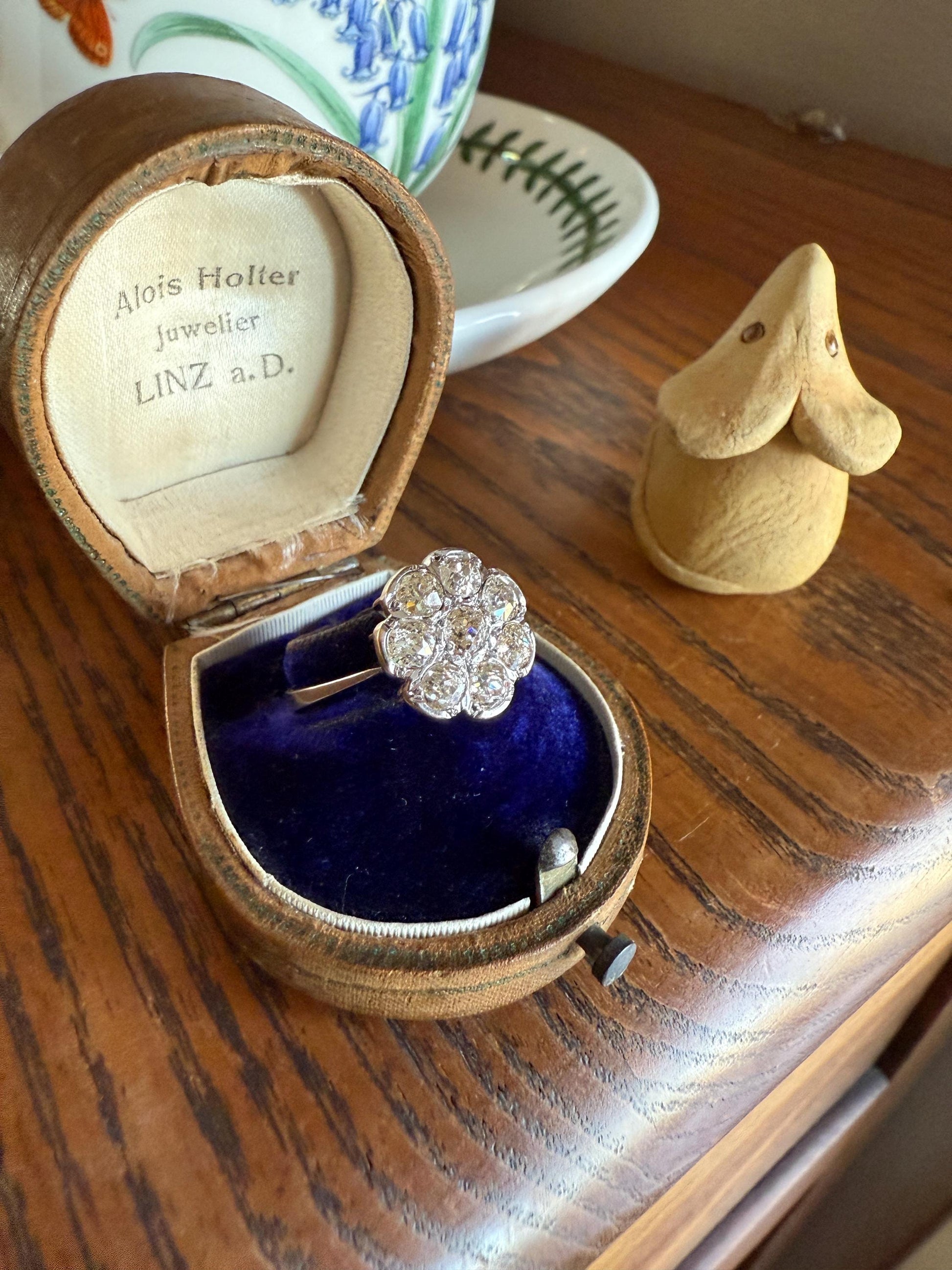 Warm Antique 1 3/4 Carat Old Mine Cut DIAMOND Daisy Flower Cluster 18k White Gold French Art Deco Tall Domed Basket Setting Stacker 1.75Ctw