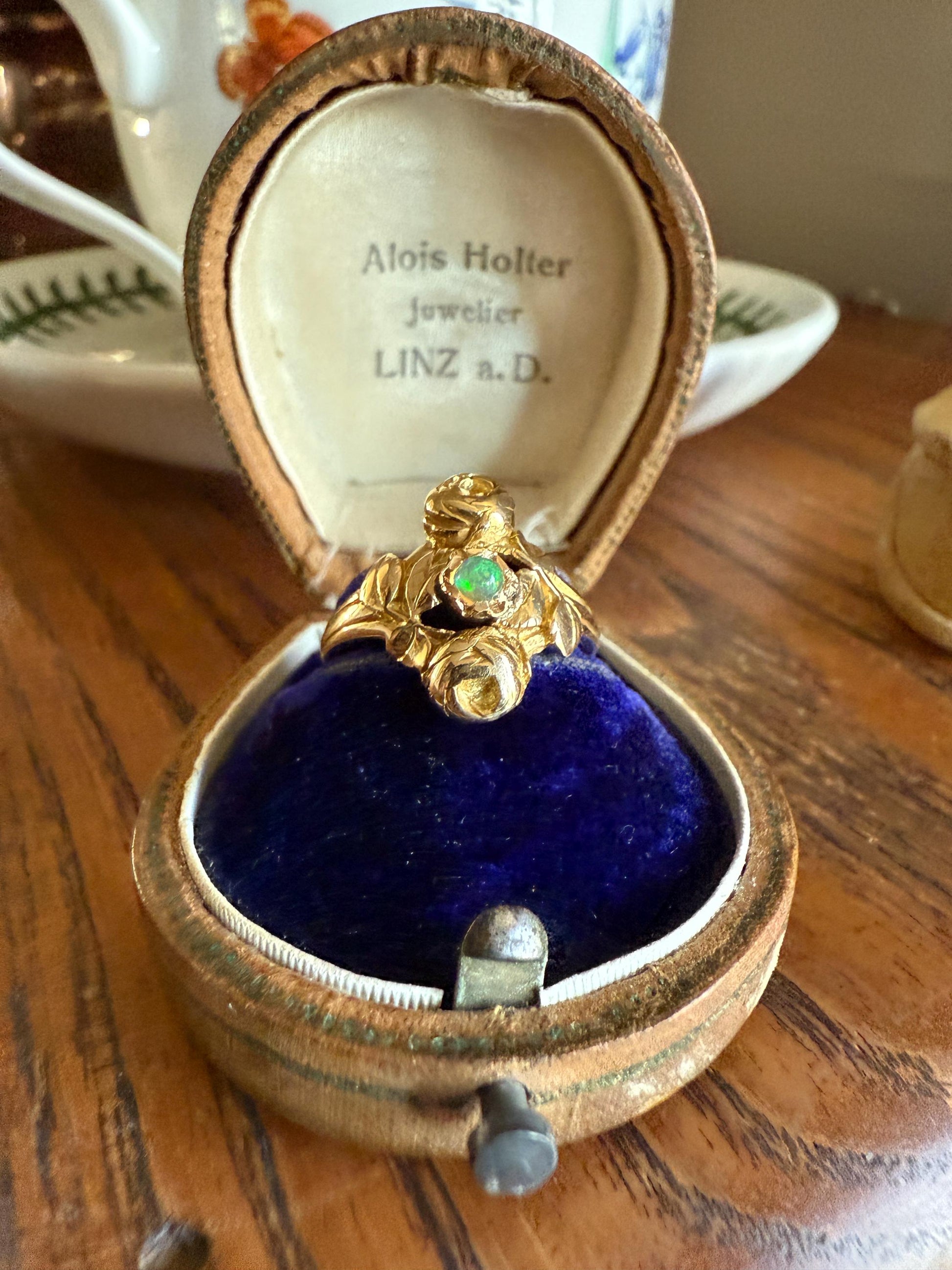 French Antique Figural ROSE Leaf Bud Opal 18k Gold Ring Floral Art Nouveau Belle Epoque Romantic Gift Flower Sweet Stacker