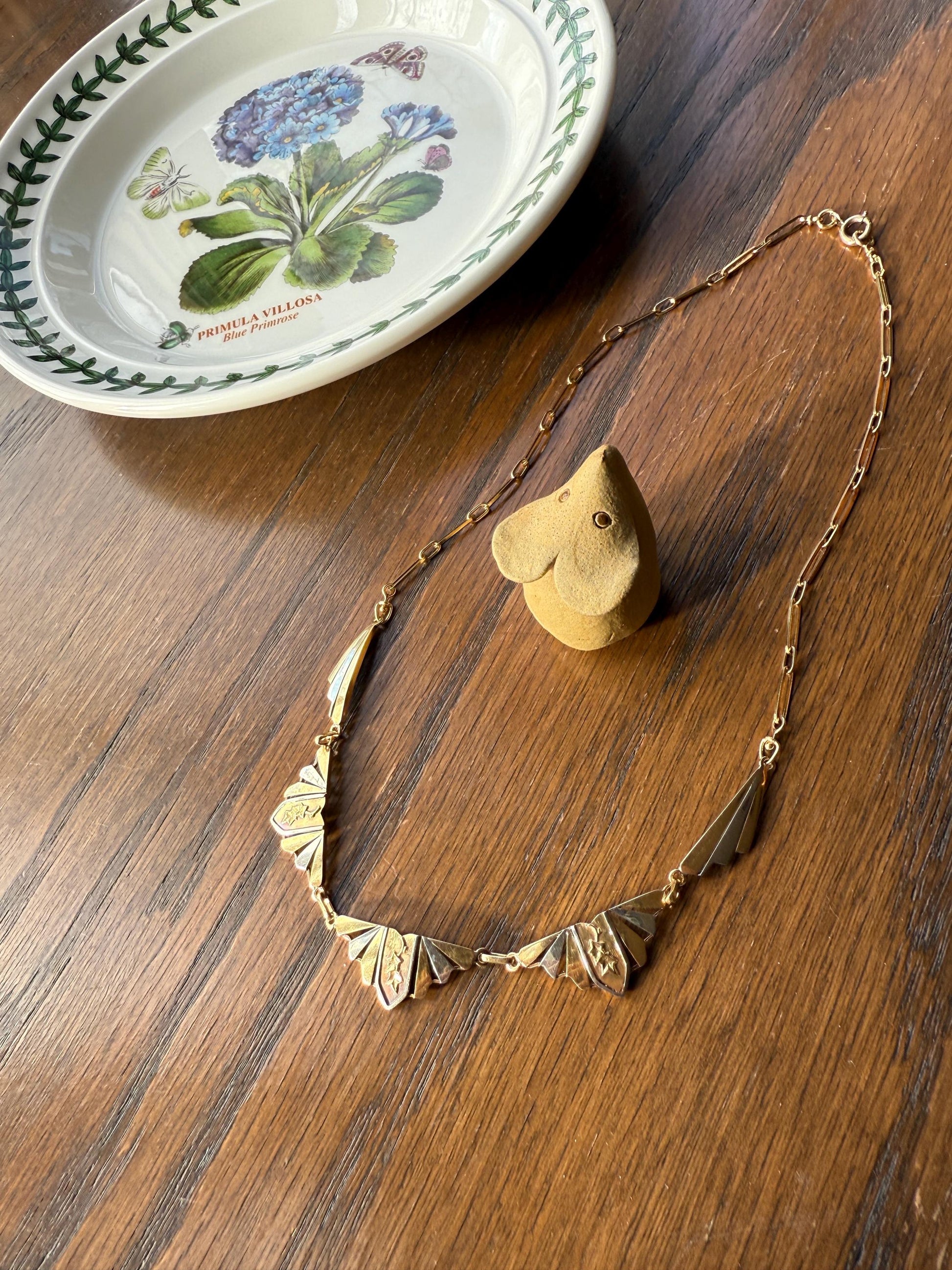 IVY French Art Deco Antique 12g 18k Gold Two Tone Necklace Drapery Paperclip Chain Collar Fan Pendant Figural Architectural Geometric Fanned