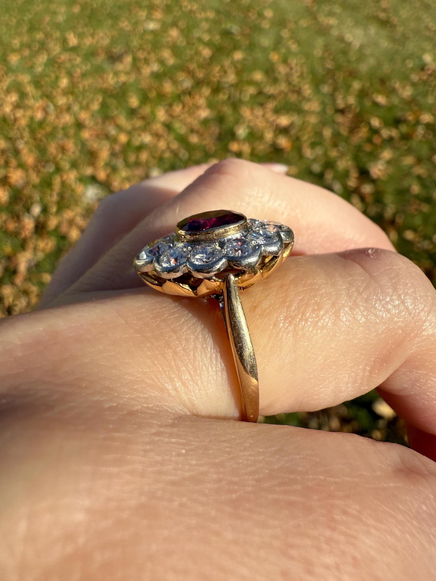 Natural RUBY Purplish Berry Red 2.2 CARATS Old European Cut DIAMOND Halo Ring 18k Gold Platinum Daisy Scalloped Elegant Classic