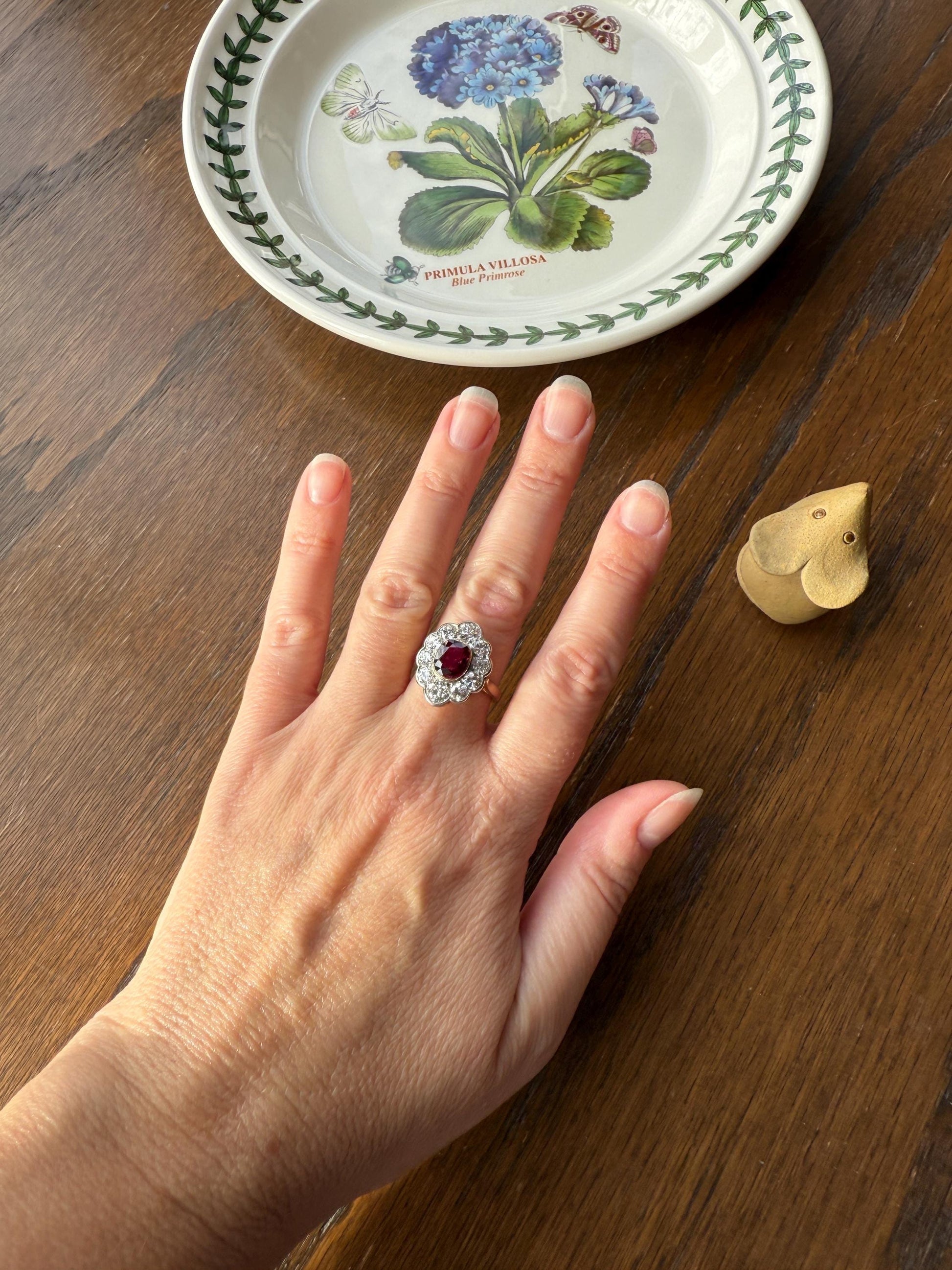 Natural RUBY Purplish Berry Red 2.2 CARATS Old European Cut DIAMOND Halo Ring 18k Gold Platinum Daisy Scalloped Elegant Classic