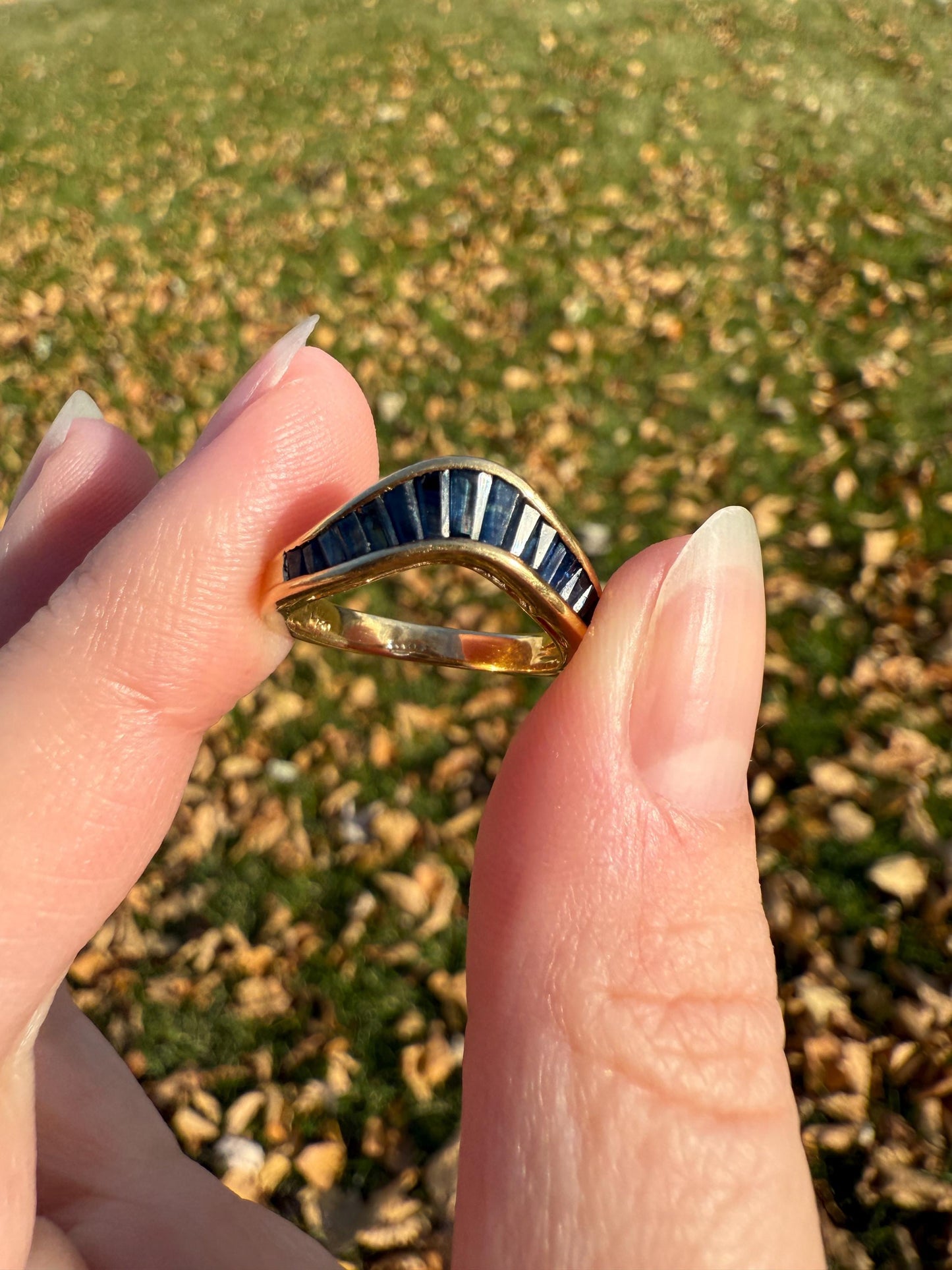 Chevron TIARA Tapered Baguette Trapezoid Cut Natural SAPPHIRES Blue Green Shimmer Vintage V Ring Stacker Wide Band Channel Set Chunky Gift