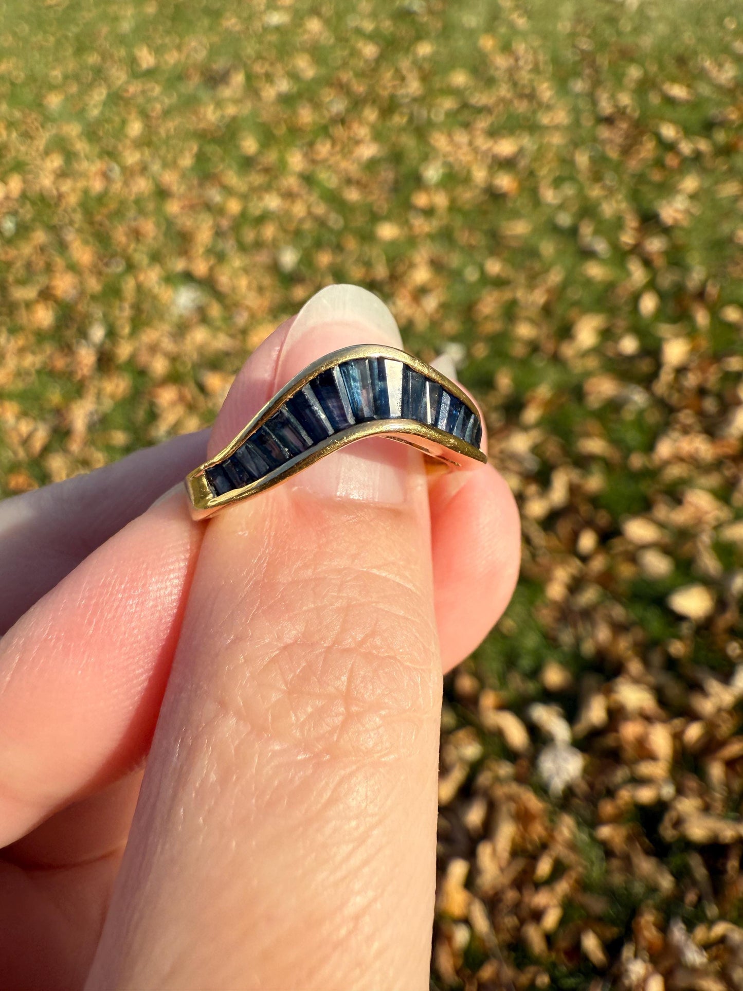 Chevron TIARA Tapered Baguette Trapezoid Cut Natural SAPPHIRES Blue Green Shimmer Vintage V Ring Stacker Wide Band Channel Set Chunky Gift