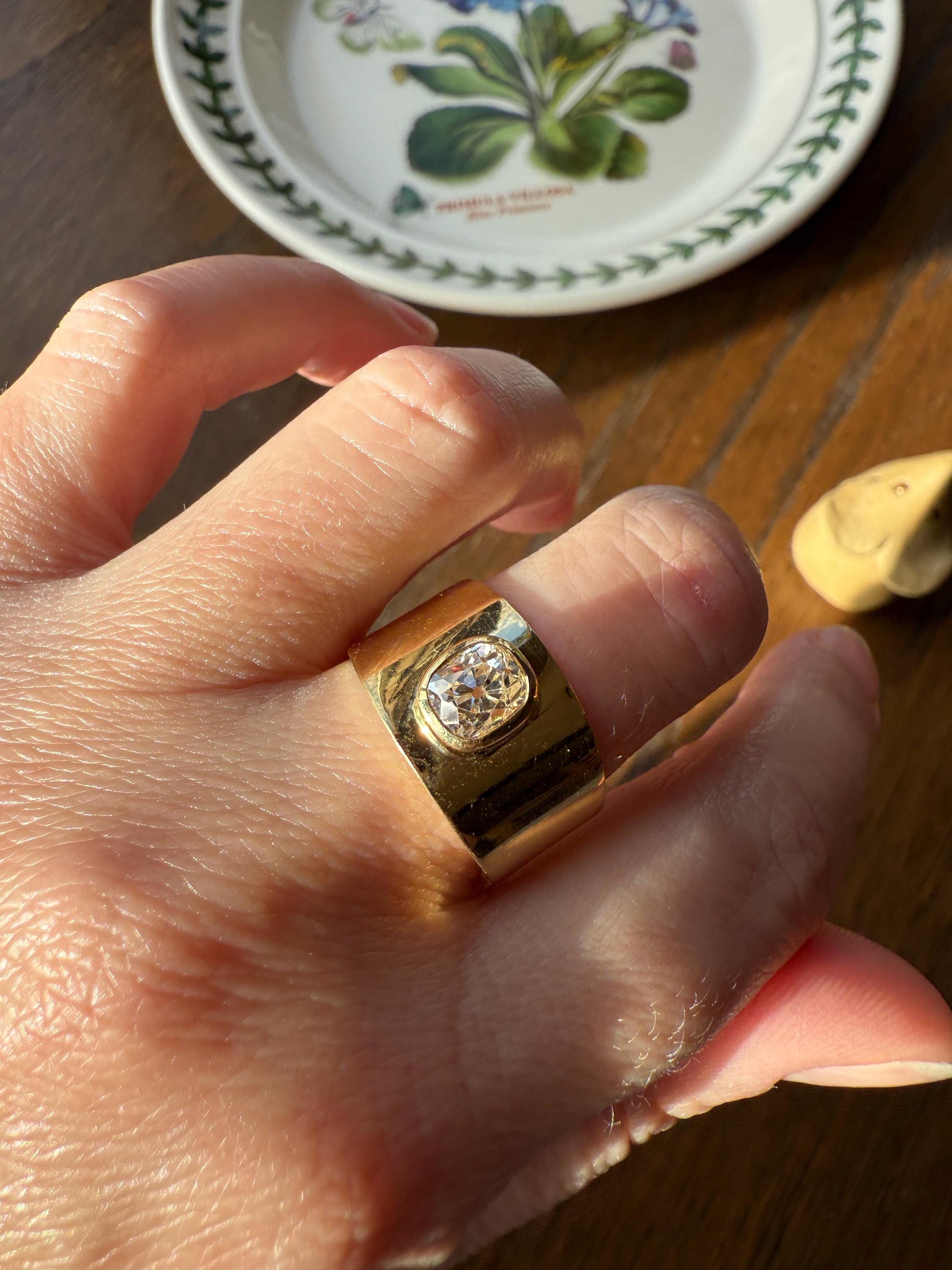 CHUNKY 1 Carat Old Mine Cut DIAMOND X Wide Cigar Band 8.5g 18k Gold Solid Ring Stacker Bezel Set Solitaire Sturdy Tapered Shimmer