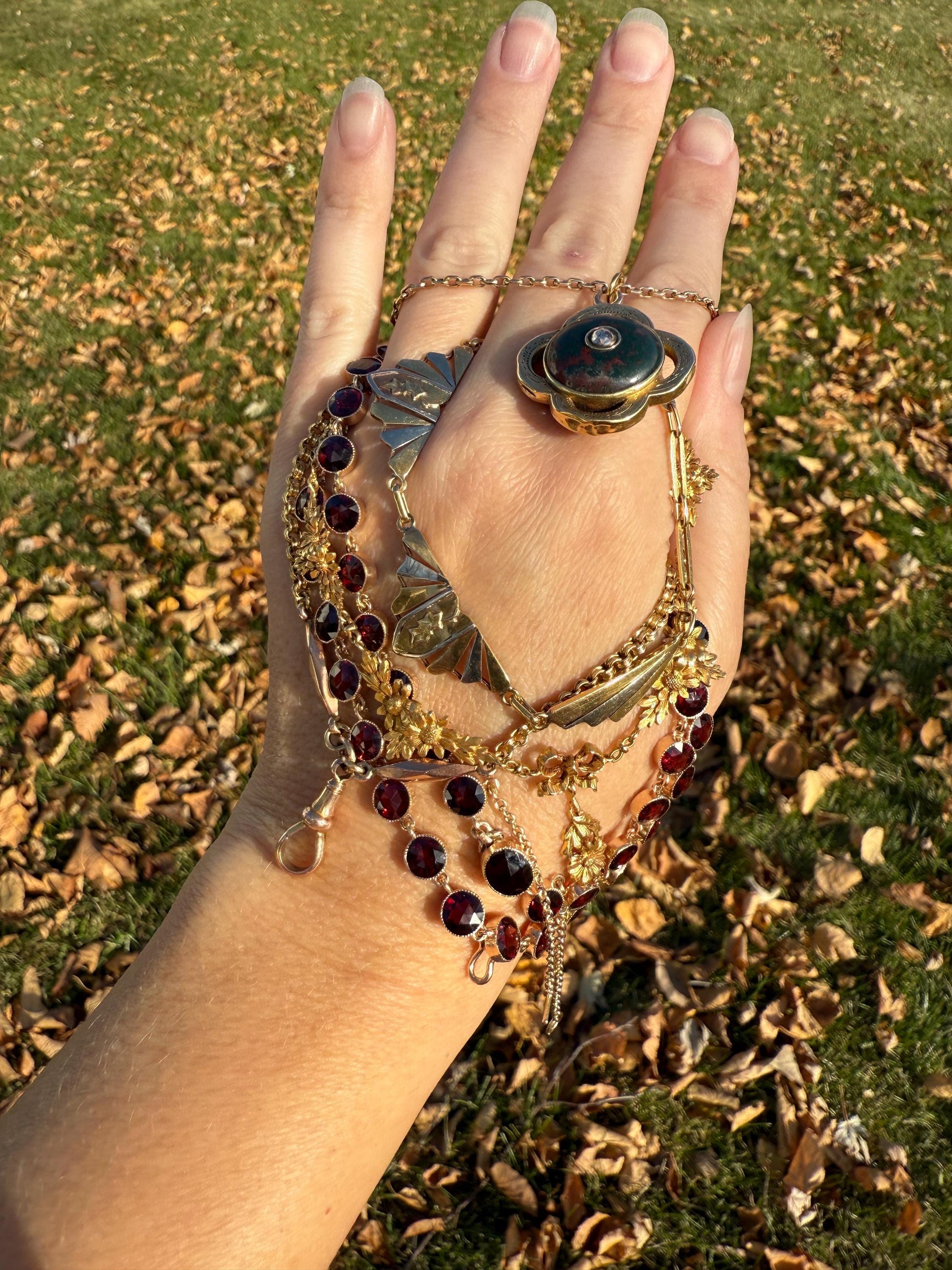 Almandine GARNET 46 Stone Riviera Station Chain 14k GOLD Necklace Vintage to Antique Romantic Gift Neckmess Neckstack Pendant Holder