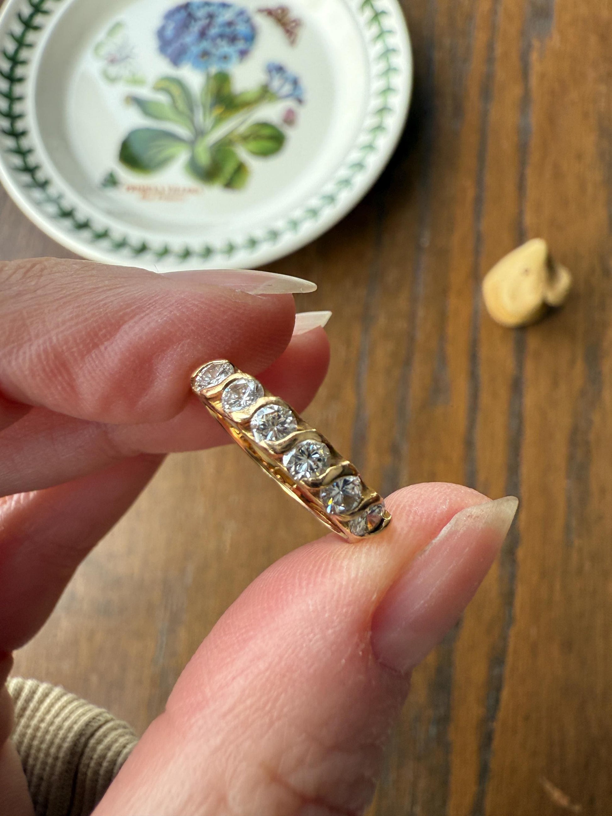 Vintage 18k Gold Solid Eye Clean .72 Carat Six Stone Older Brilliant Cut Diamond Stacker Band Ring Swirl Bezel