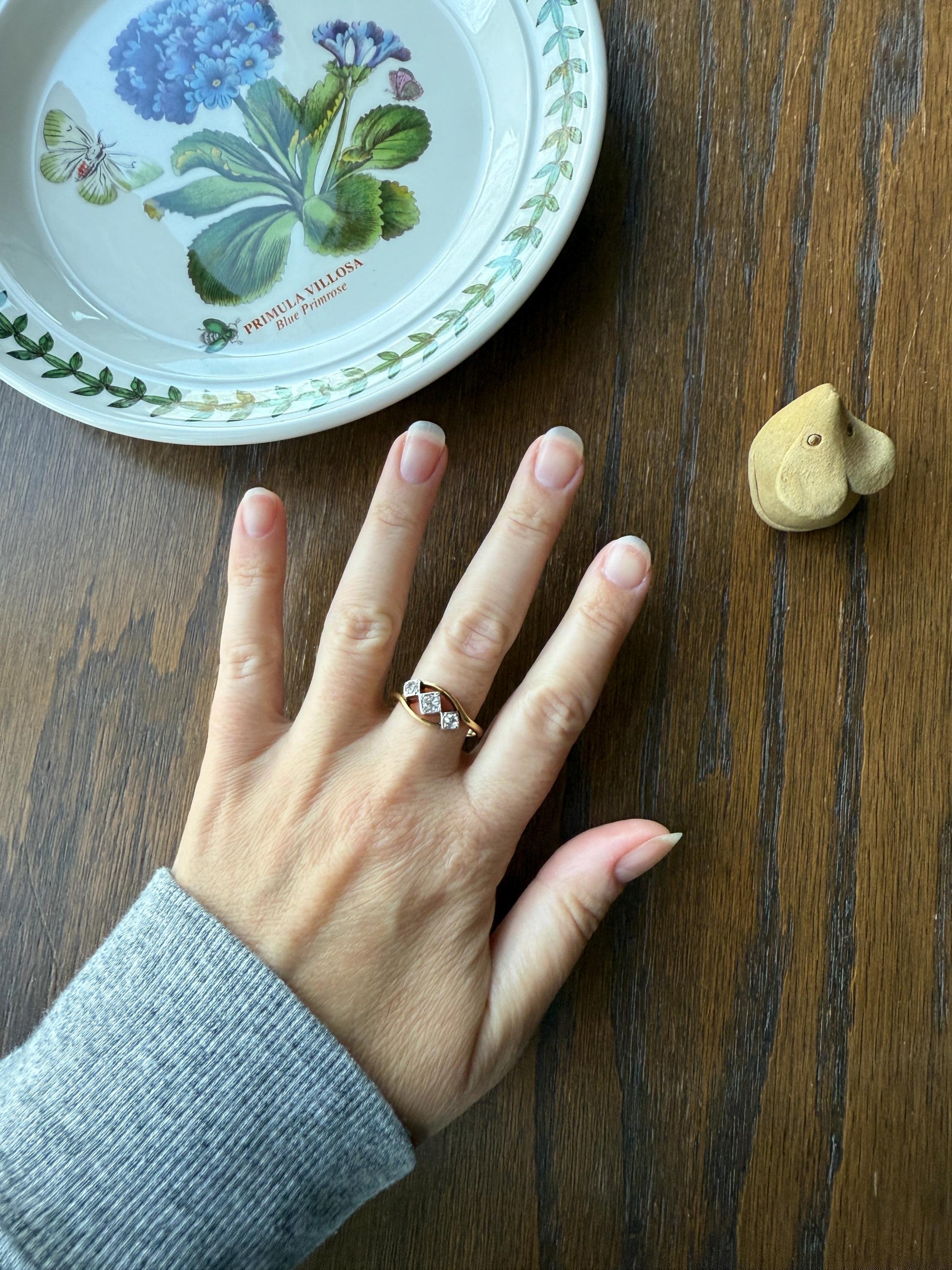 Antique Crossover Band Old Mine Cut Angled Bypass Three Stone Ring 18k Gold Platinum Stacker