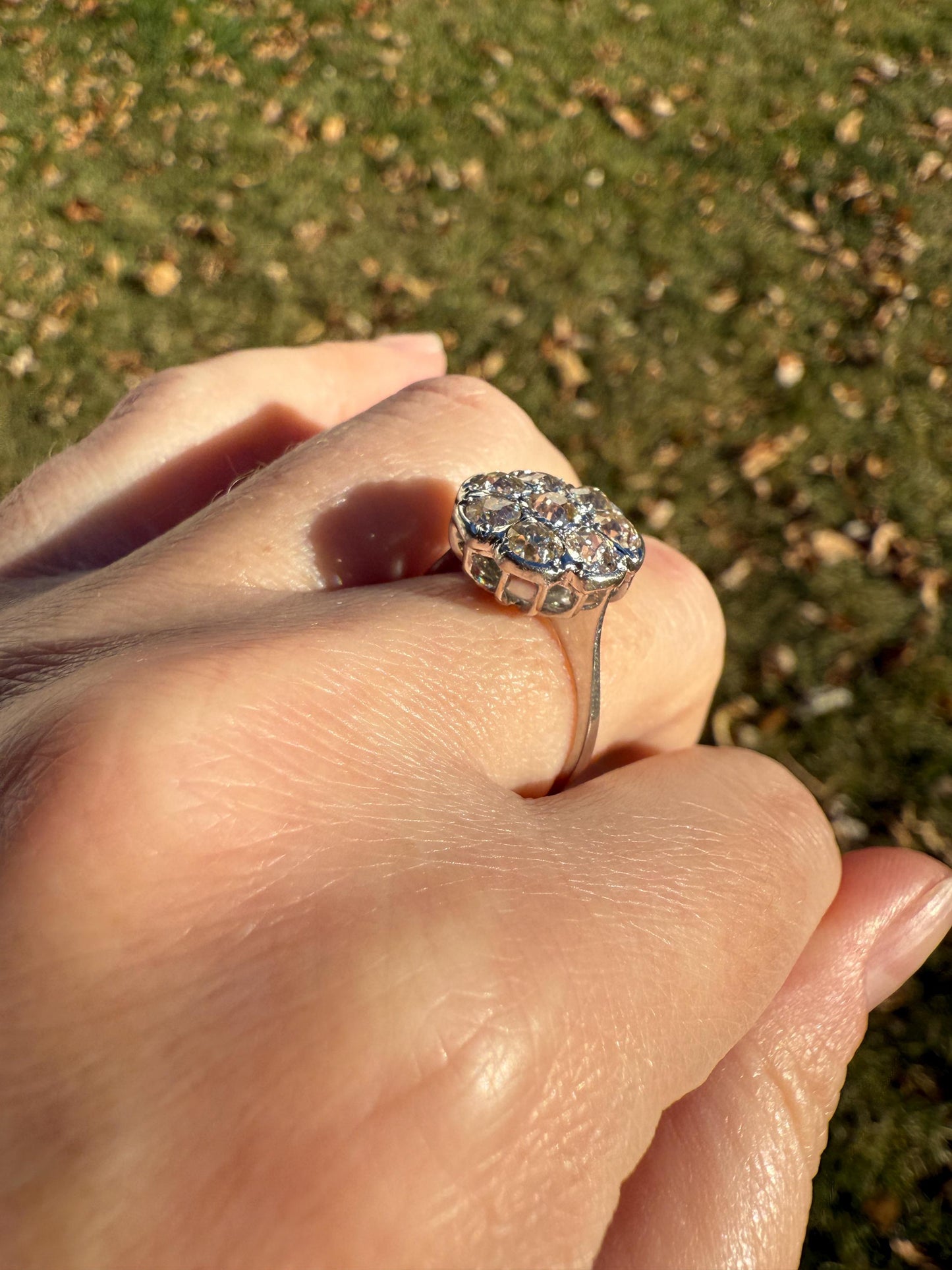 Warm Antique 1 3/4 Carat Old Mine Cut DIAMOND Daisy Flower Cluster 18k White Gold French Art Deco Tall Domed Basket Setting Stacker 1.75Ctw