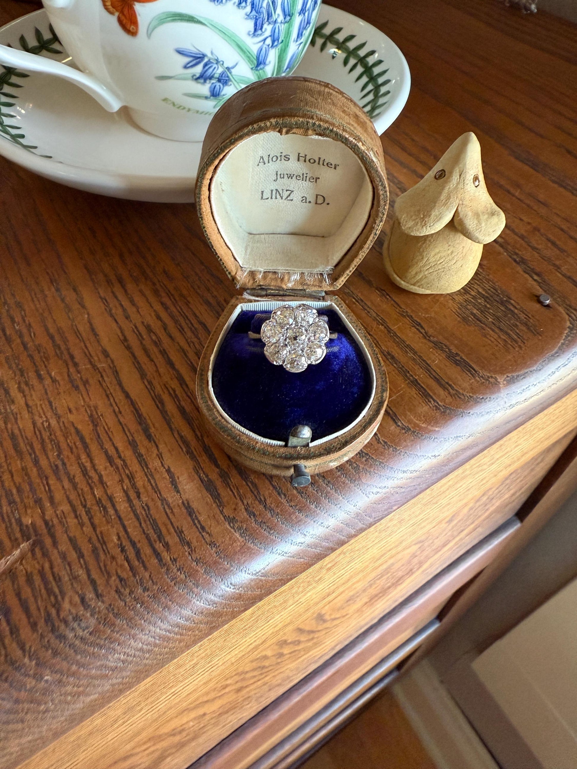 Warm Antique 1 3/4 Carat Old Mine Cut DIAMOND Daisy Flower Cluster 18k White Gold French Art Deco Tall Domed Basket Setting Stacker 1.75Ctw