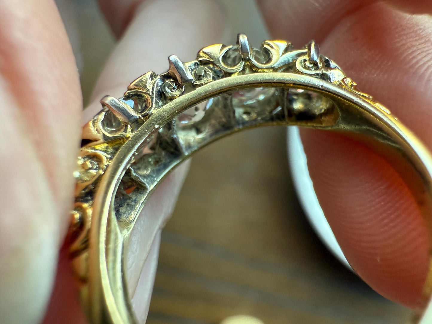 Victorian 2.75 Carats Antique Old Mine Cut Diamond Five Stone Ring Gemset Prong Spacers 18k Gold Rare Chunky Ornate Band