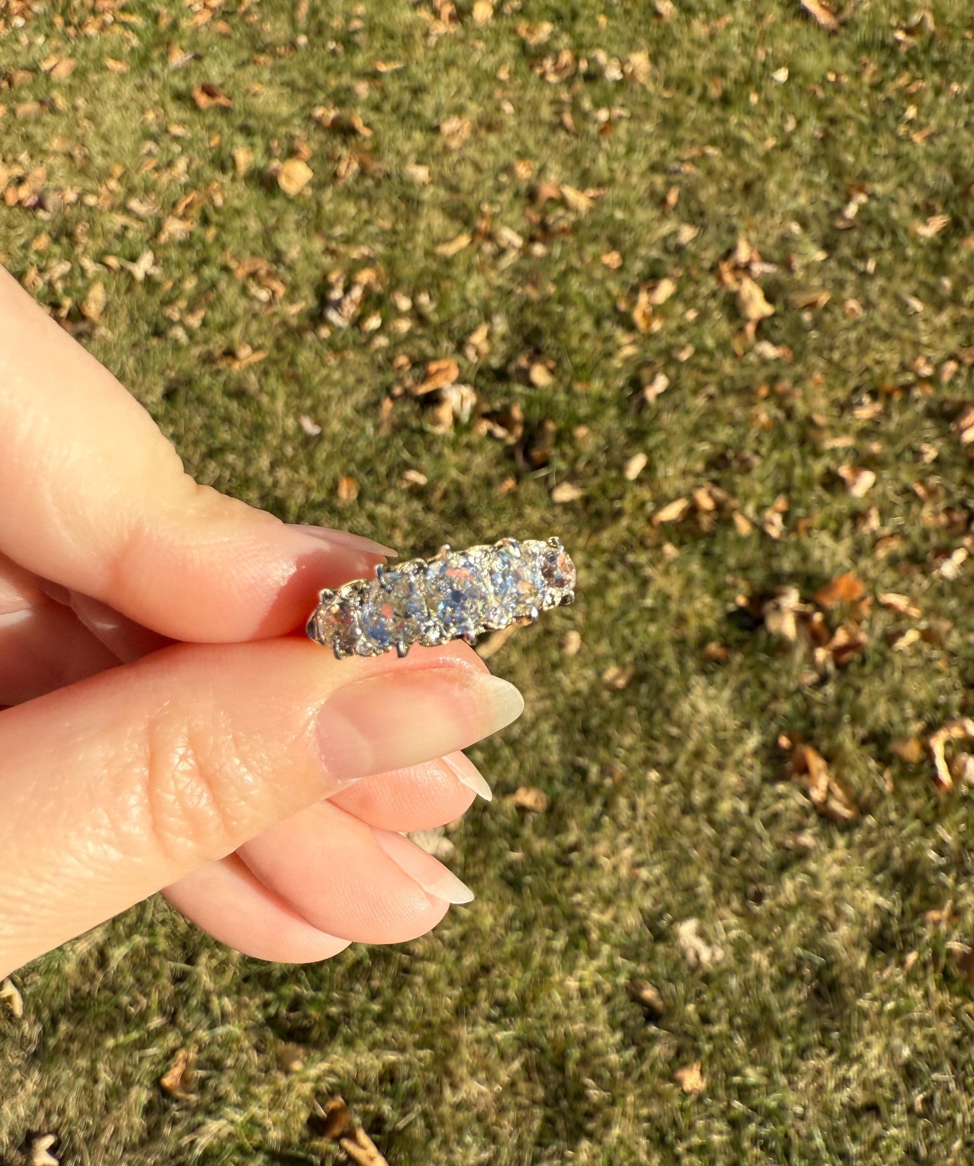 Victorian 2.75 Carats Antique Old Mine Cut Diamond Five Stone Ring Gemset Prong Spacers 18k Gold Rare Chunky Ornate Band