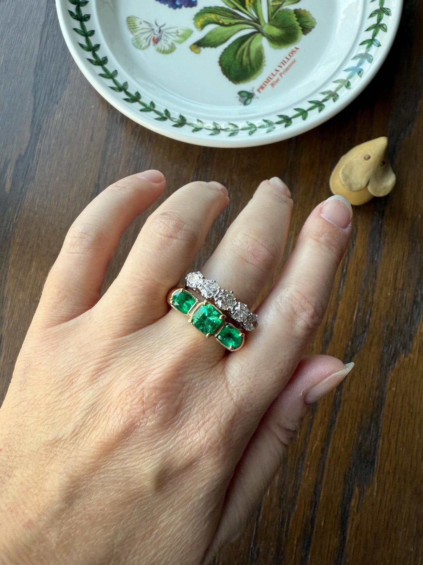 HEAVY Green EMERALD Chunky Vintage Three Stone Ring French 12g 18k Gold Wide Band Natural Oval & Emerald Cut Geometric Unique Retro